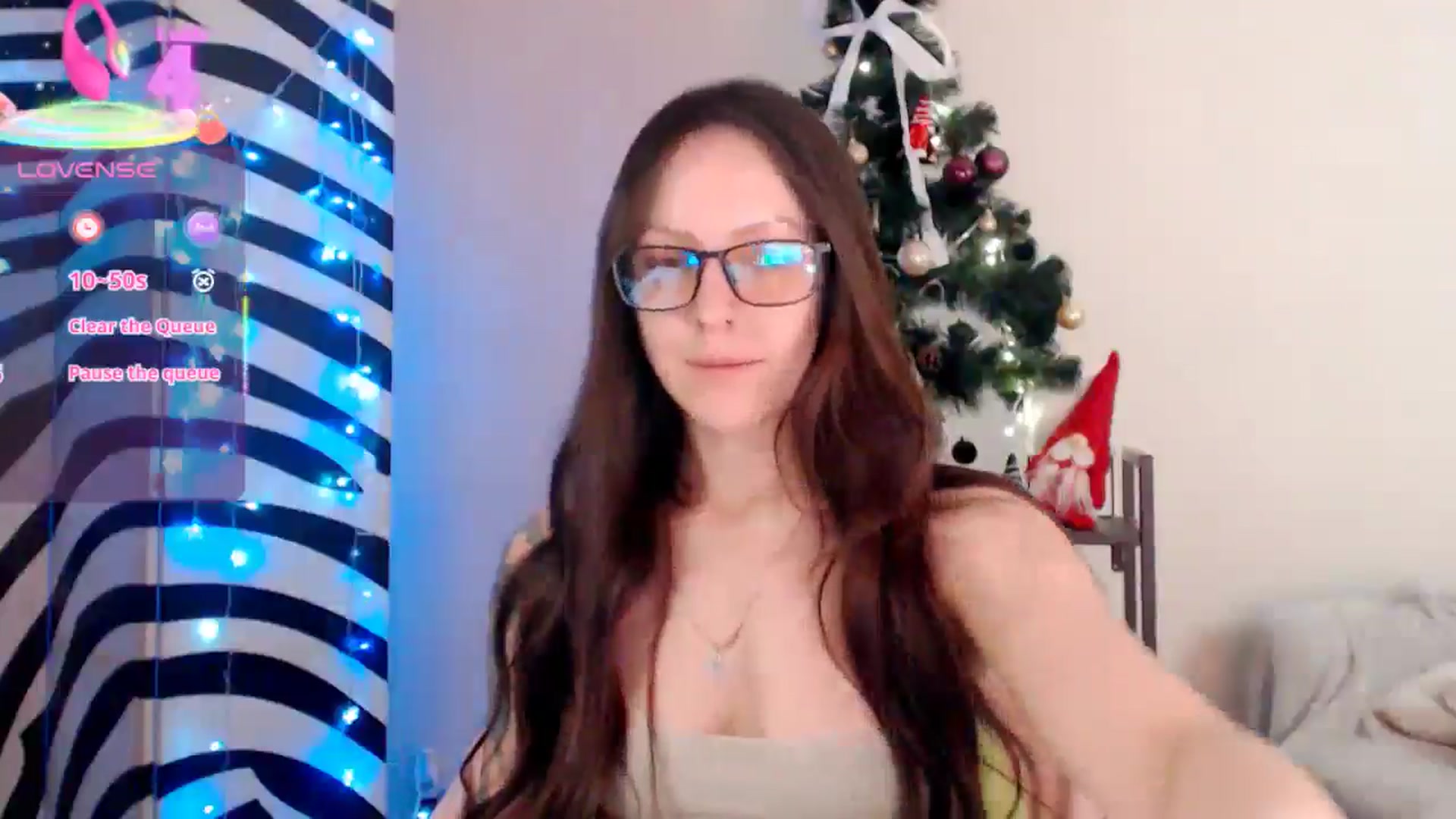 Gallery image thumbnail from BareflySi's myfreecams stream on, 12/01/2025, 16:01 image 12 of 20