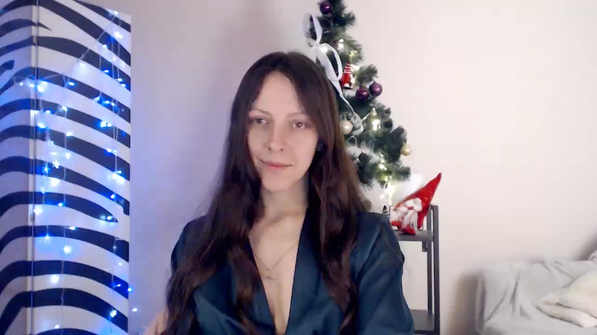 Gallery image thumbnail from BareflySi's myfreecams stream on, 12/03/2025, 14:46 image 16 of 20