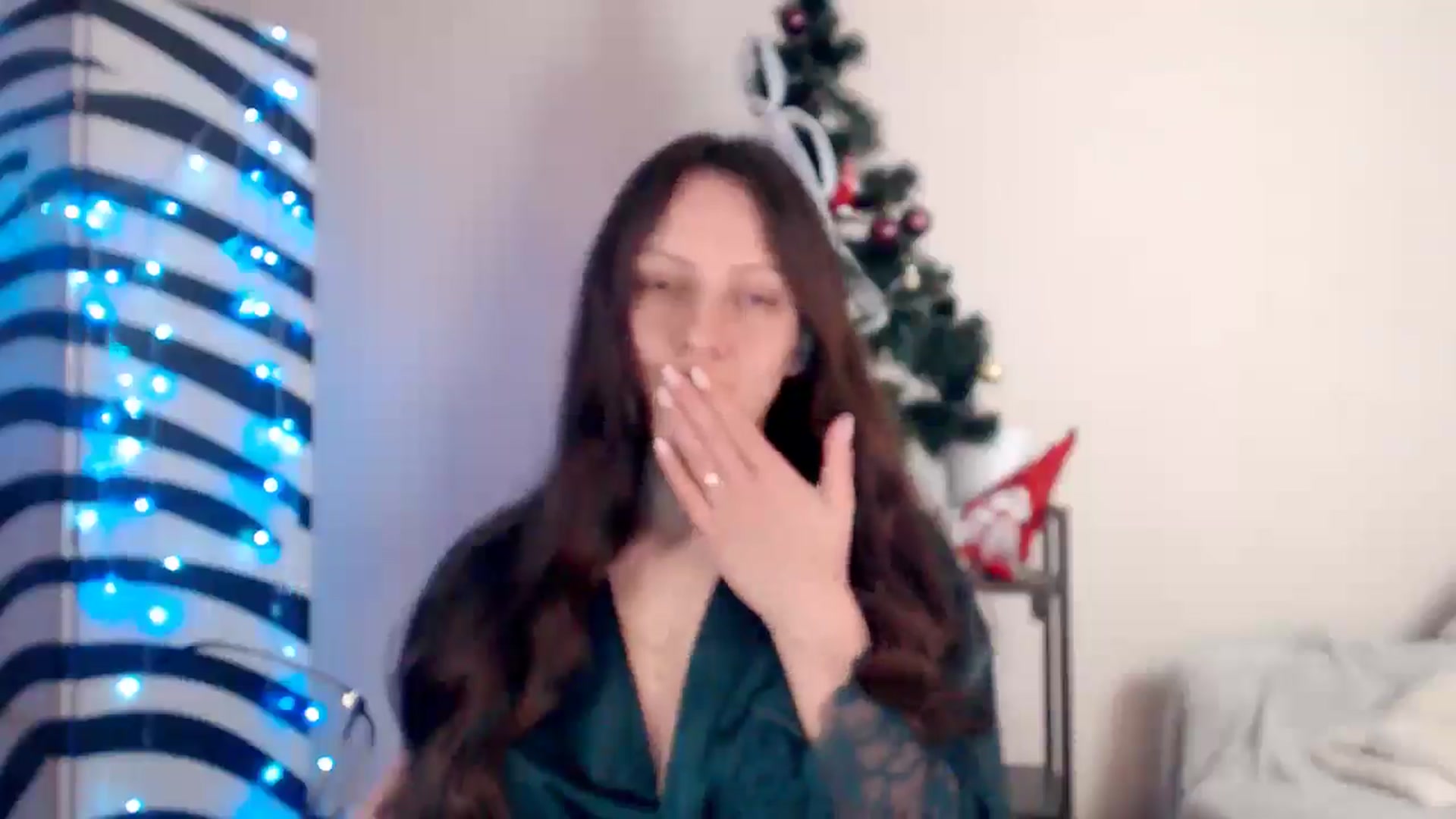 Gallery image thumbnail from BareflySi's myfreecams stream on, 12/03/2025, 14:46 image 13 of 20