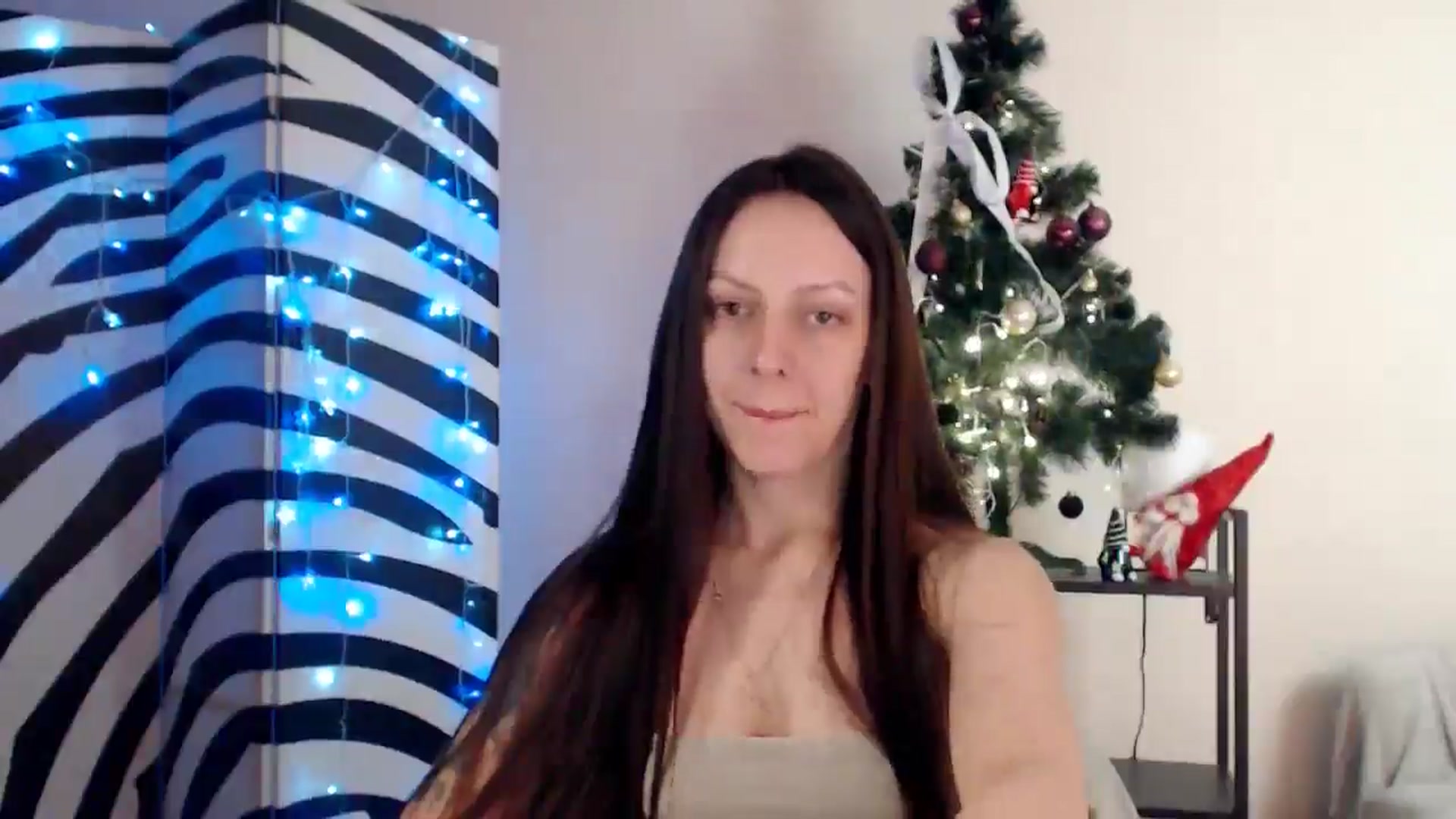 Gallery image thumbnail from BareflySi's myfreecams stream on, 12/04/2025, 12:23 image 19 of 20