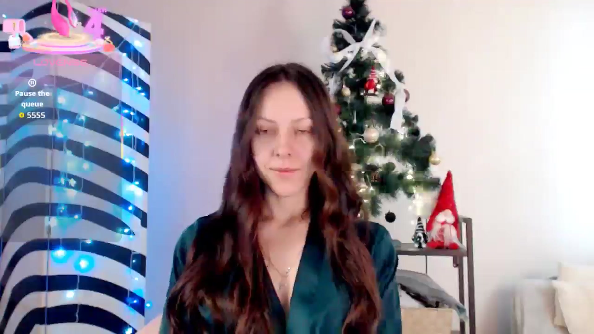 Gallery image thumbnail from BareflySi's myfreecams stream on, 12/09/2025, 10:08 image 2 of 20