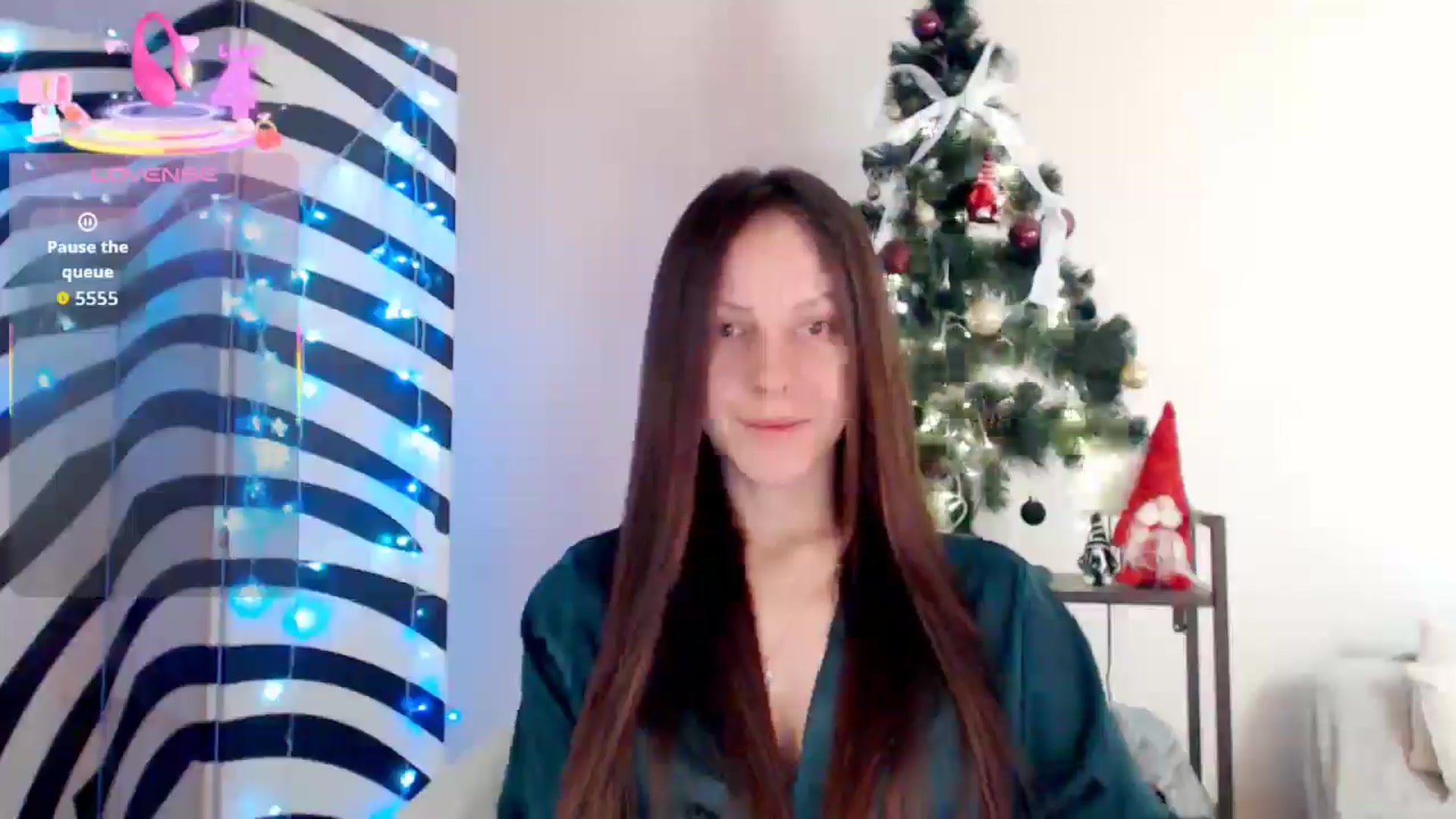 Gallery image thumbnail from BareflySi's myfreecams stream on, 12/10/2025, 08:23 image 9 of 20
