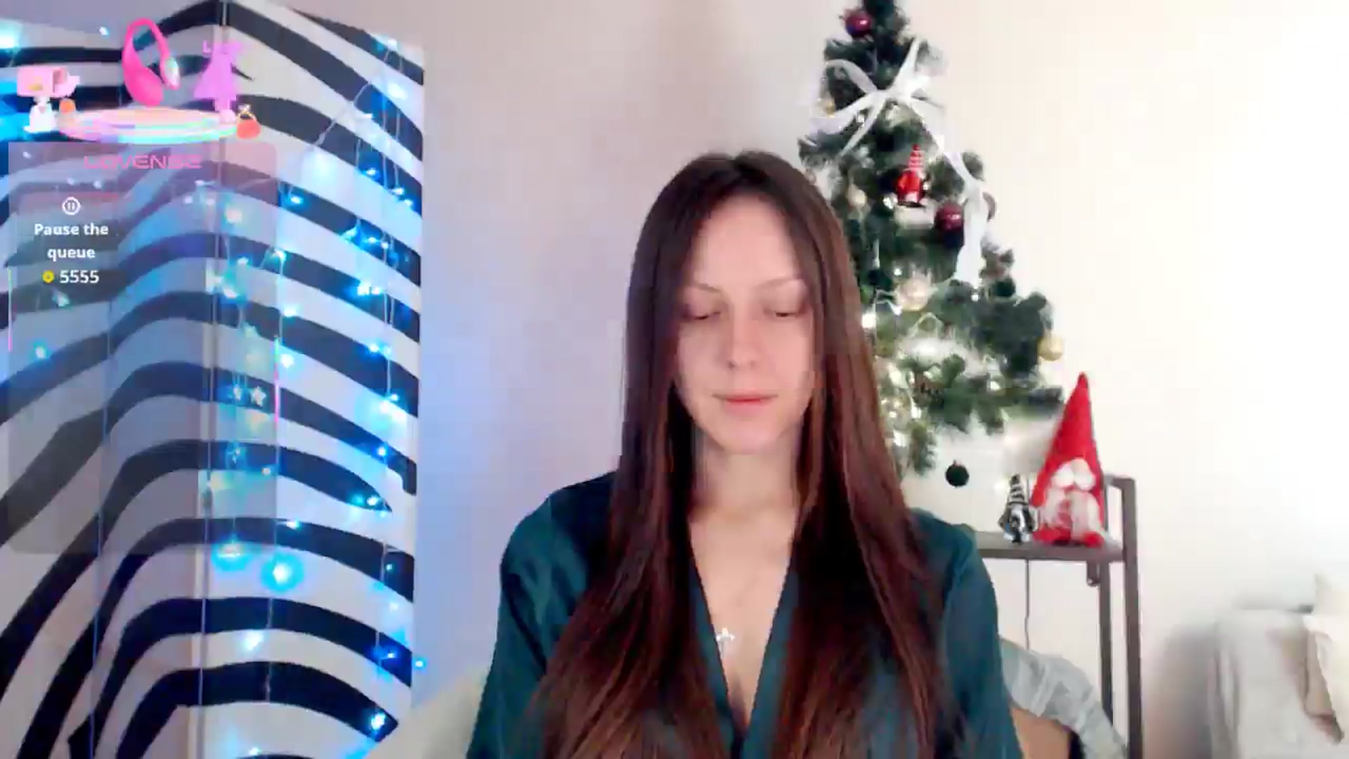 Gallery image thumbnail from BareflySi's myfreecams stream on, 12/10/2025, 08:23 image 7 of 20