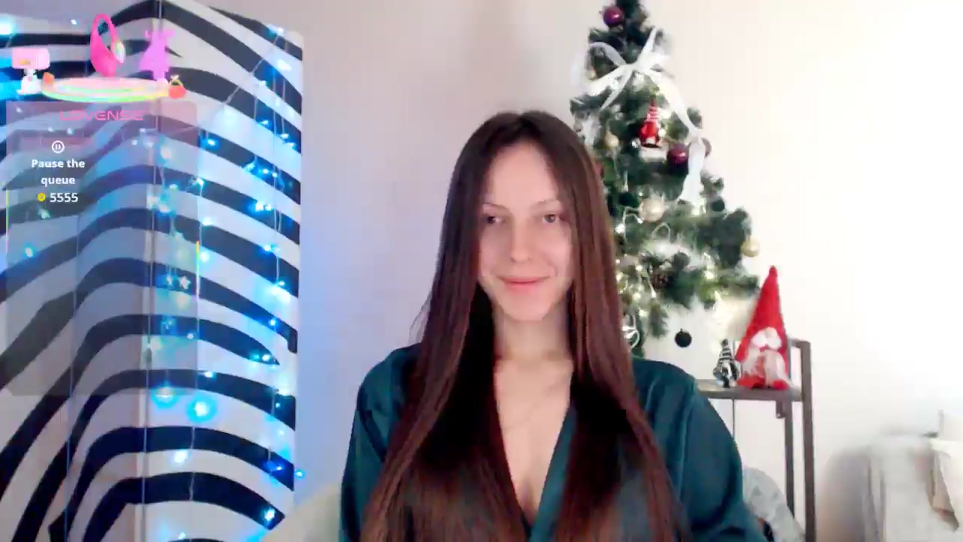 Gallery image thumbnail from BareflySi's myfreecams stream on, 12/10/2025, 08:23 image 12 of 20