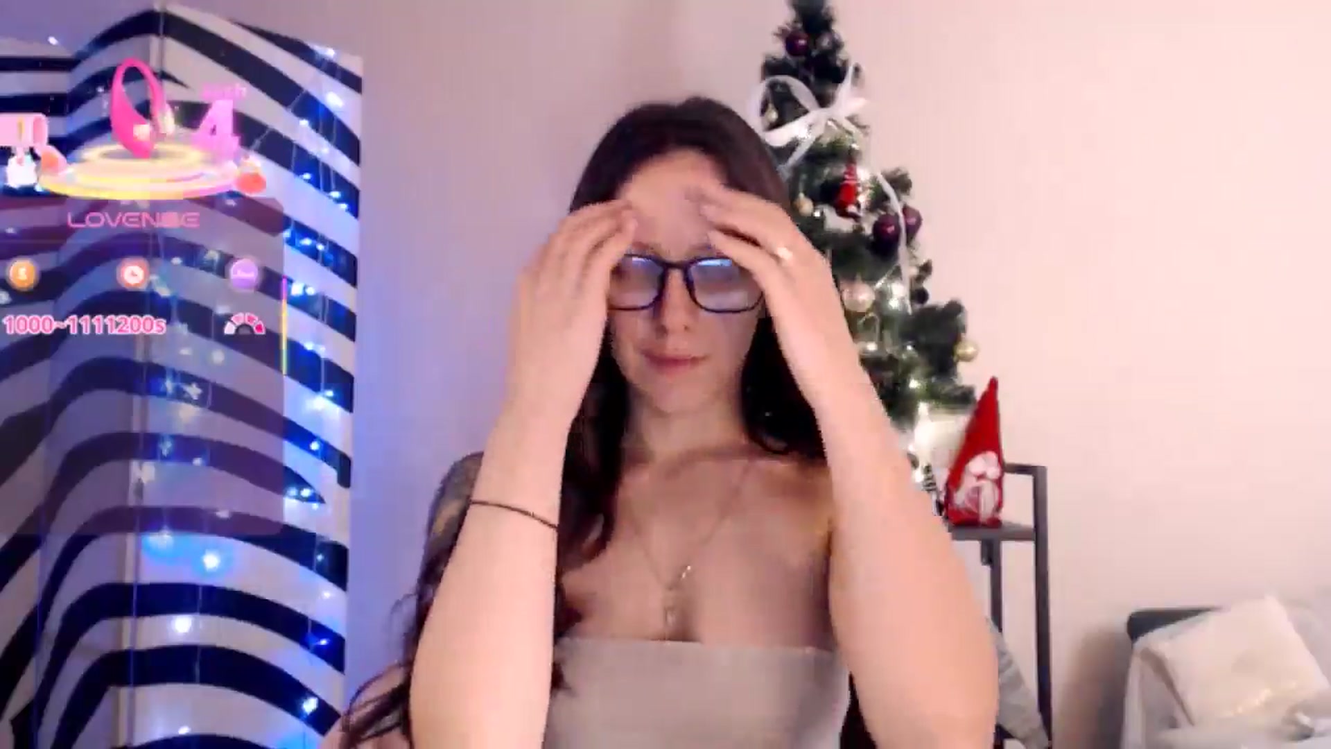 Gallery image thumbnail from BareflySi's myfreecams stream on, 12/21/2025, 16:35 image 17 of 20