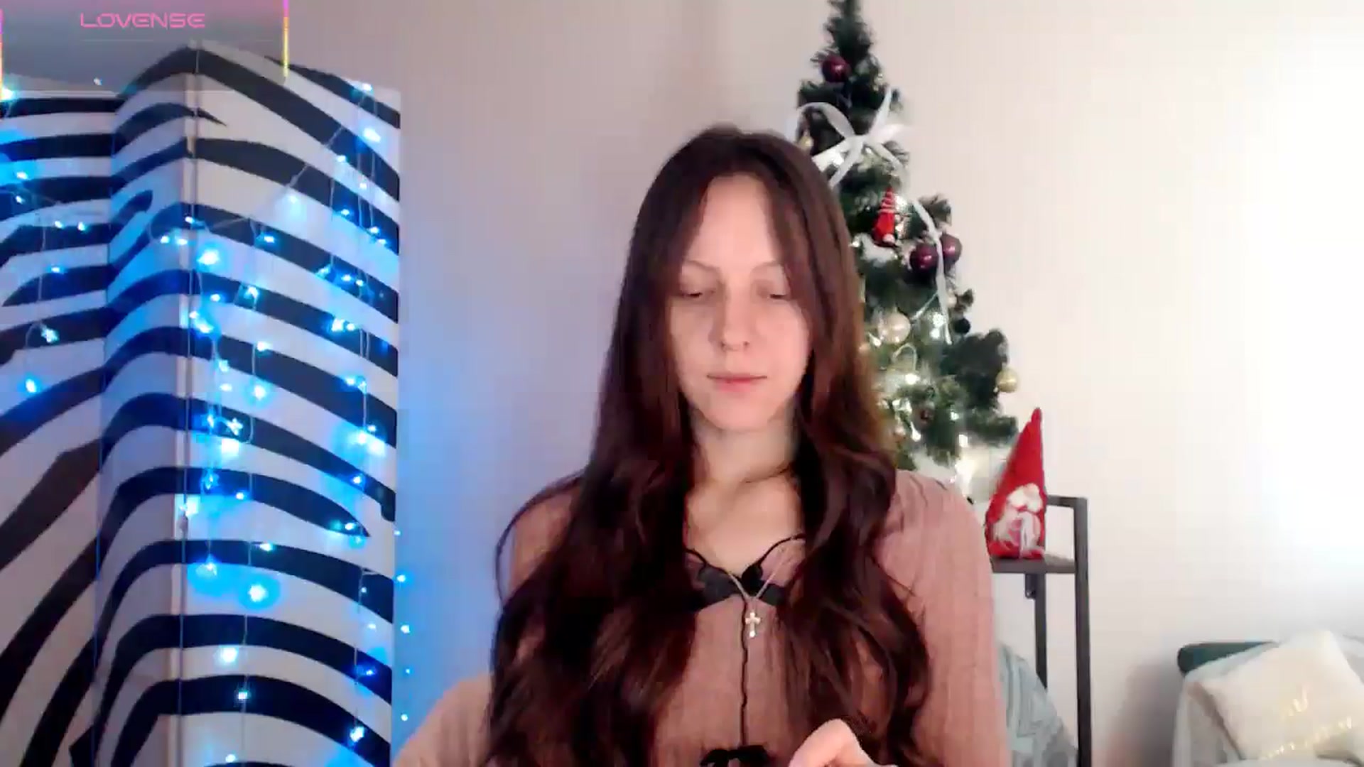 Gallery image thumbnail from BareflySi's myfreecams stream on, 12/23/2025, 09:36 image 18 of 20