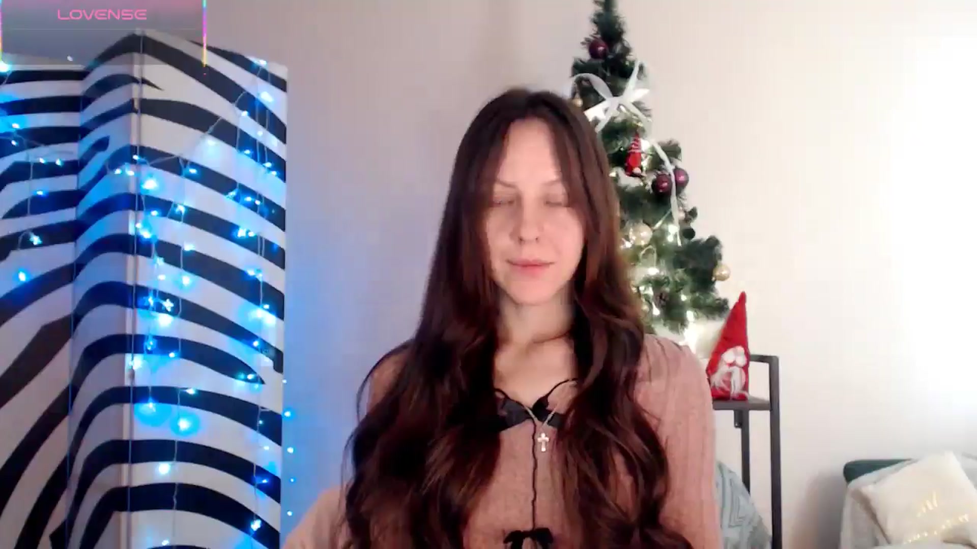 Gallery image thumbnail from BareflySi's myfreecams stream on, 12/23/2025, 09:36 image 13 of 20