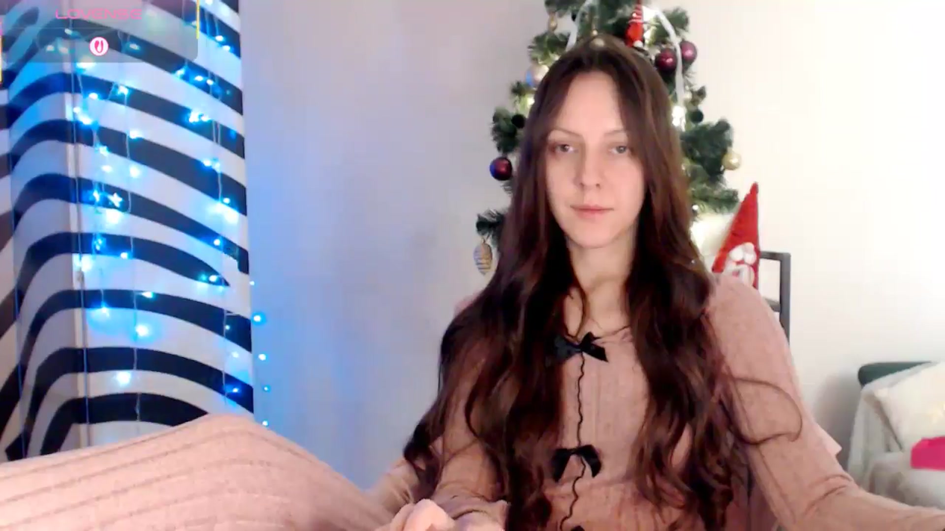 Gallery image thumbnail from BareflySi's myfreecams stream on, 12/23/2025, 12:09 image 15 of 20