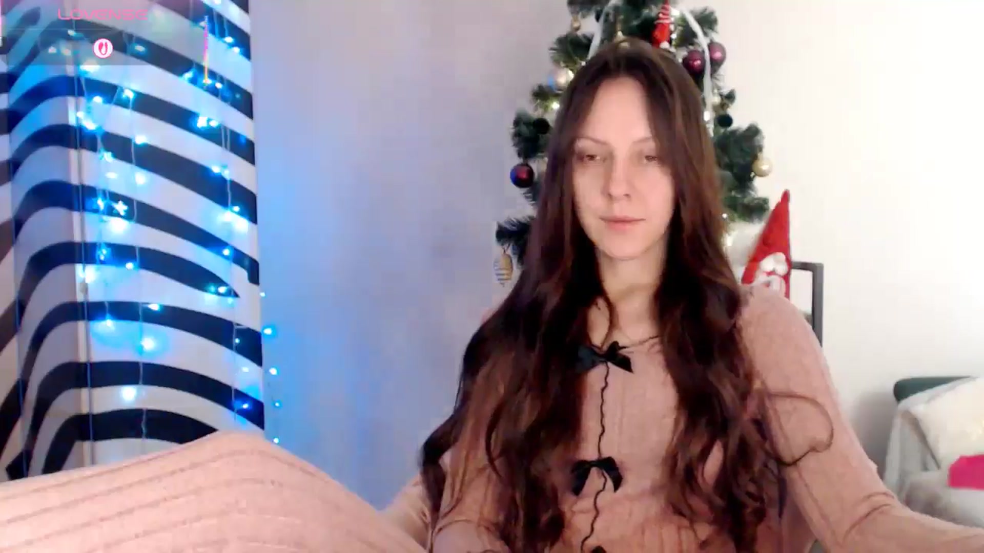 Gallery image thumbnail from BareflySi's myfreecams stream on, 12/23/2025, 12:09 image 16 of 20