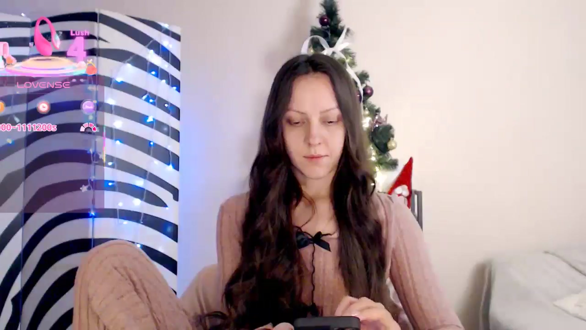 Gallery image thumbnail from BareflySi's myfreecams stream on, 01/07/2026, 15:00 image 19 of 20