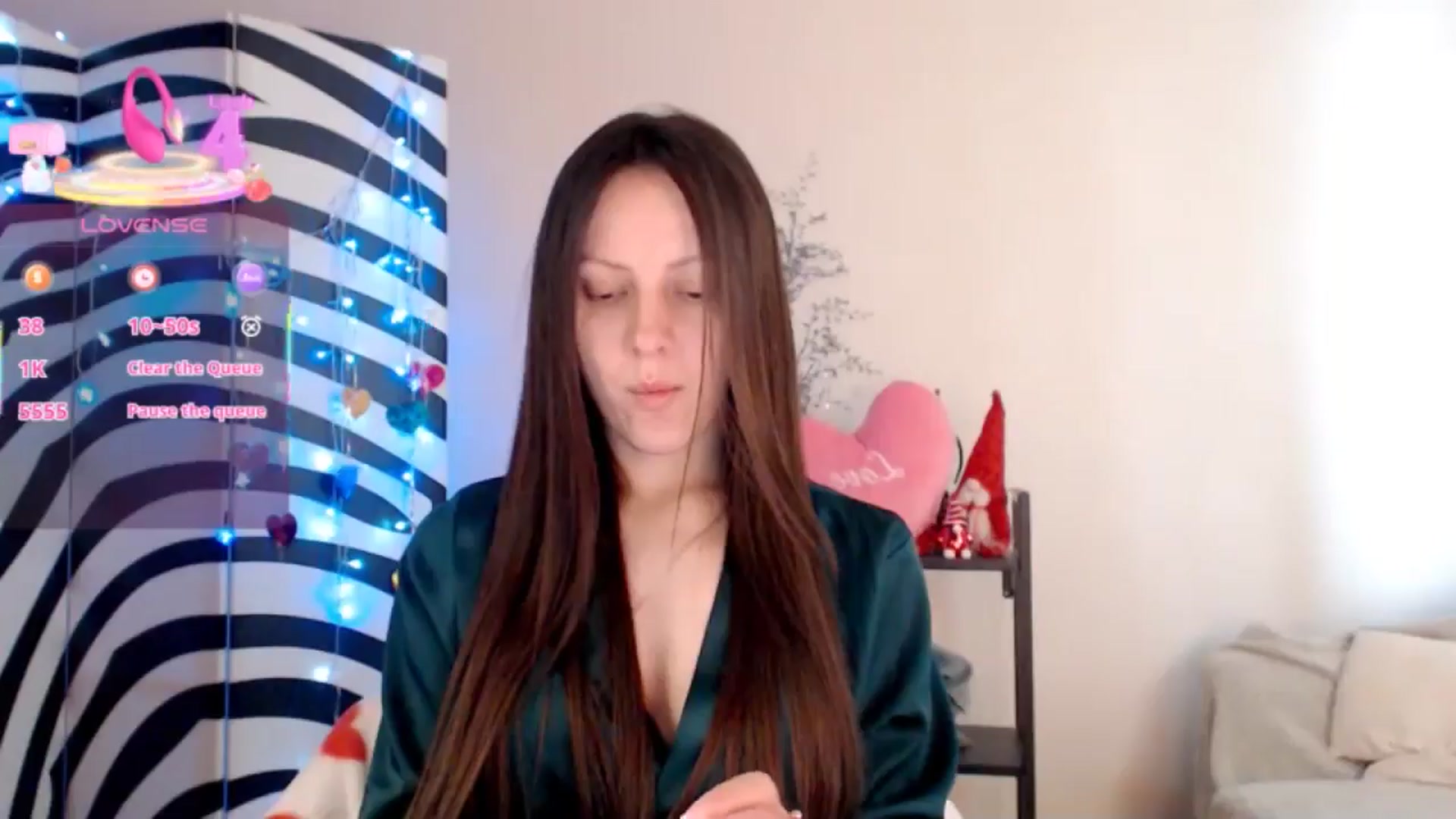 Gallery image thumbnail from BareflySi's myfreecams stream on, 02/06/2026, 12:21 image 2 of 20