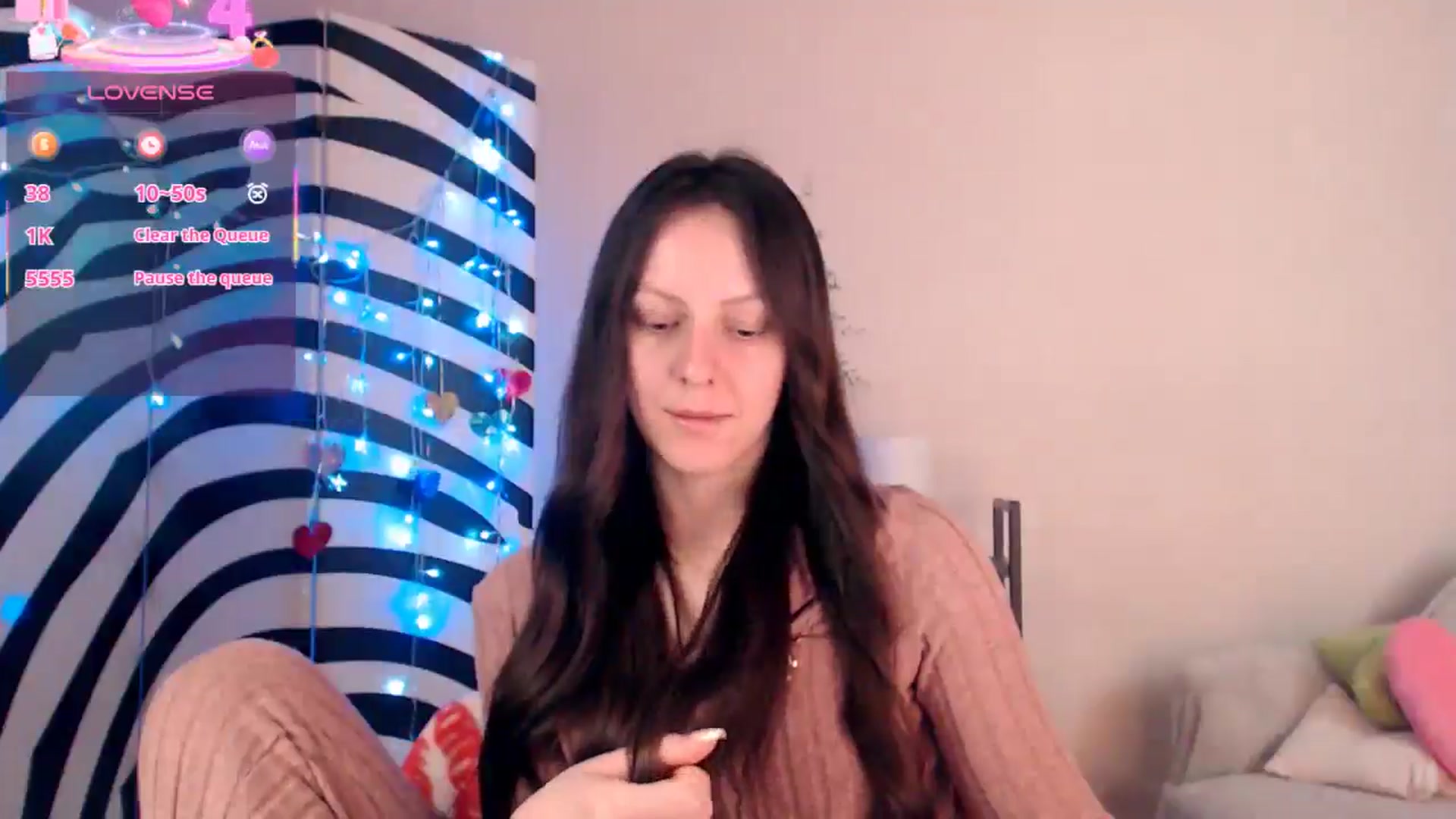 Gallery image thumbnail from BareflySi's myfreecams stream on, 02/15/2026, 15:43 image 18 of 20