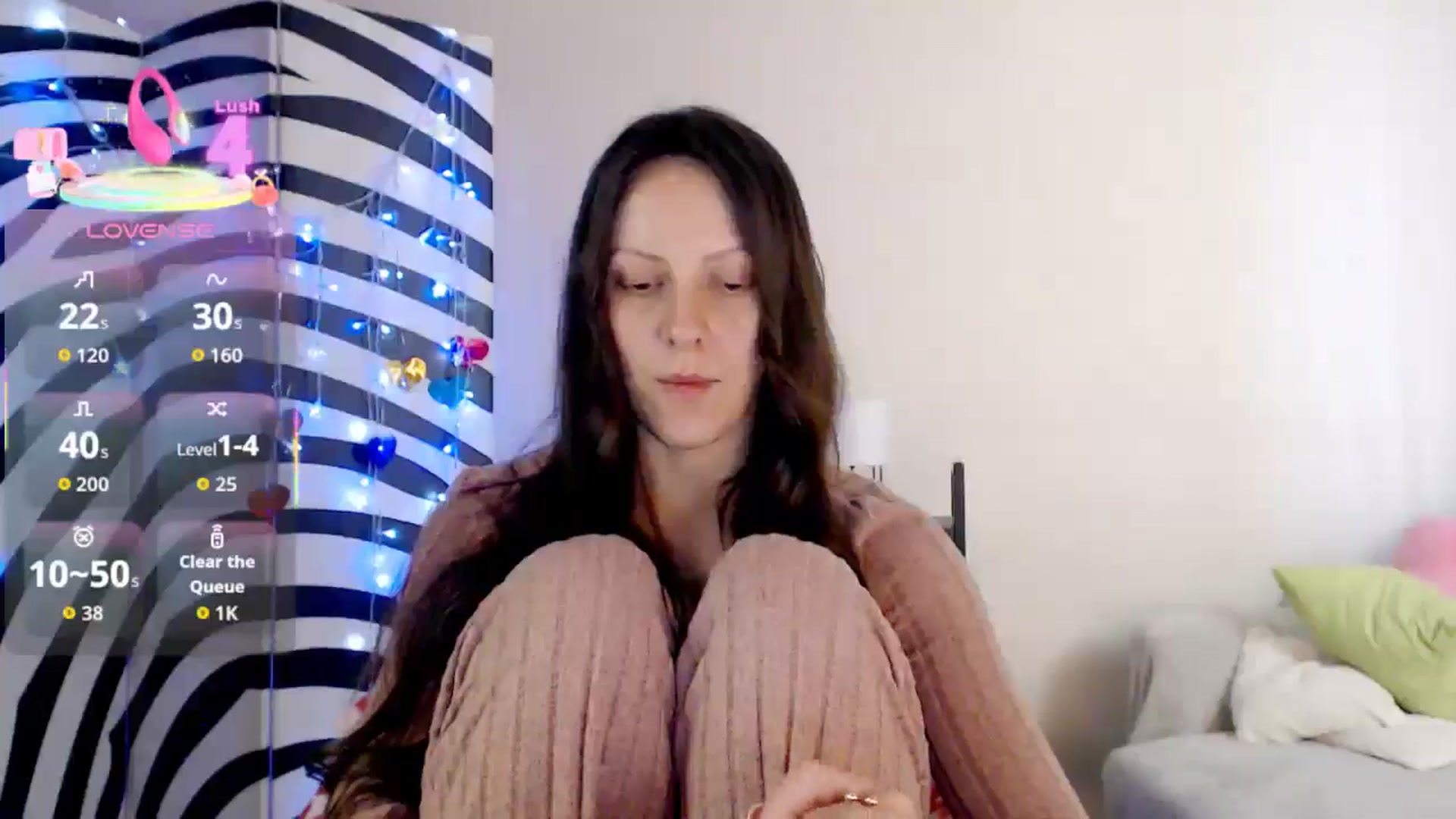 Gallery image thumbnail from BareflySi's myfreecams stream on, 02/17/2026, 13:17 image 18 of 20