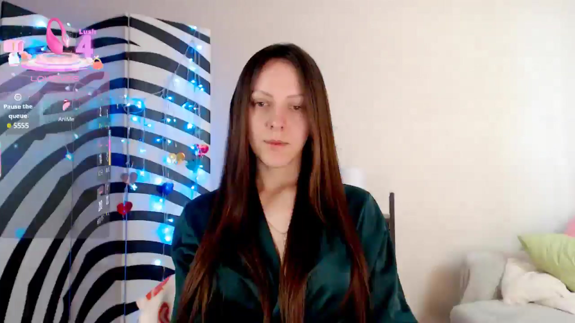 Gallery image thumbnail from BareflySi's myfreecams stream on, 02/18/2026, 08:06 image 14 of 20