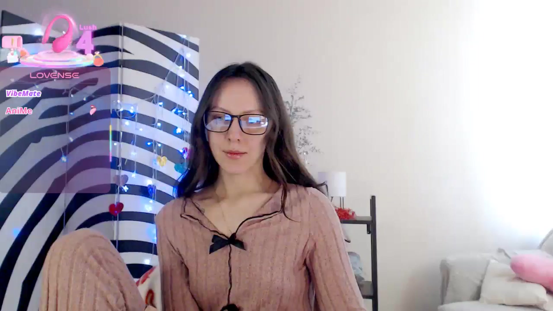 Gallery image thumbnail from BareflySi's myfreecams stream on, 02/19/2026, 12:33 image 14 of 20