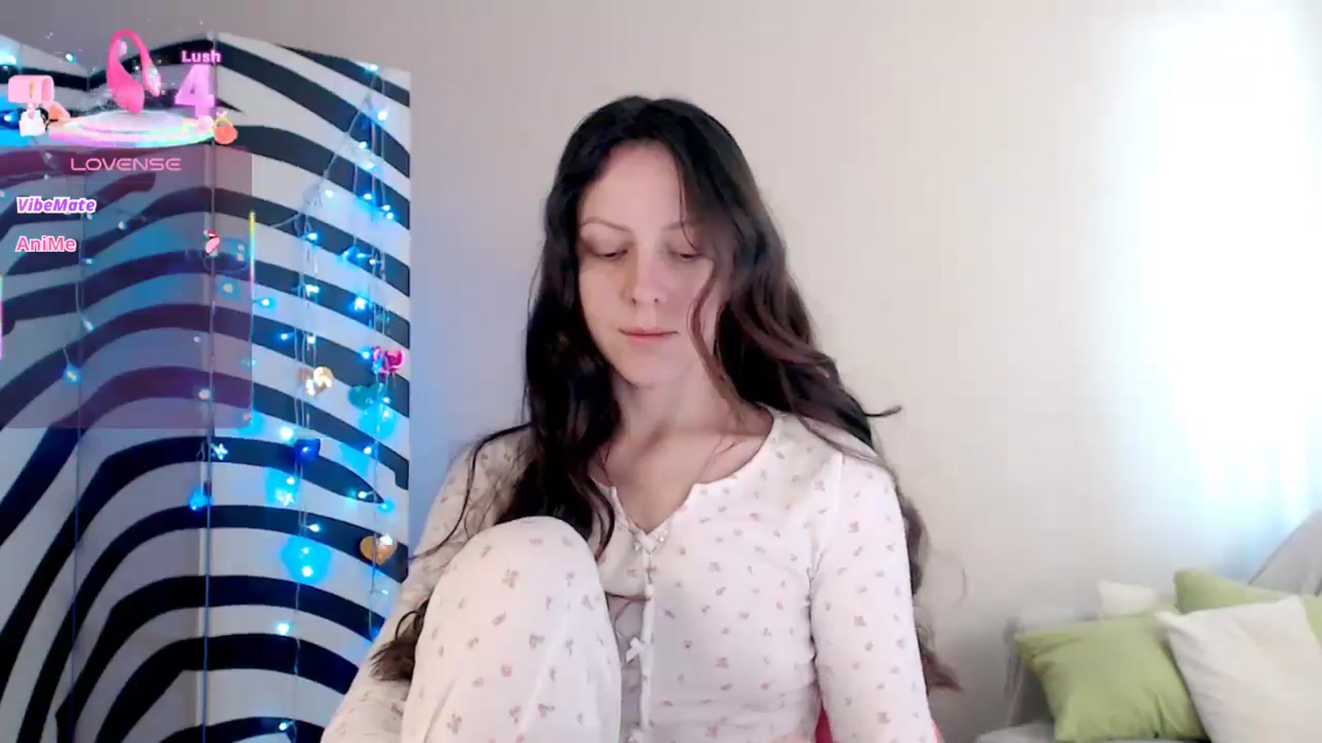 Gallery image thumbnail from BareflySi's myfreecams stream on, 02/27/2026, 11:51 image 3 of 20
