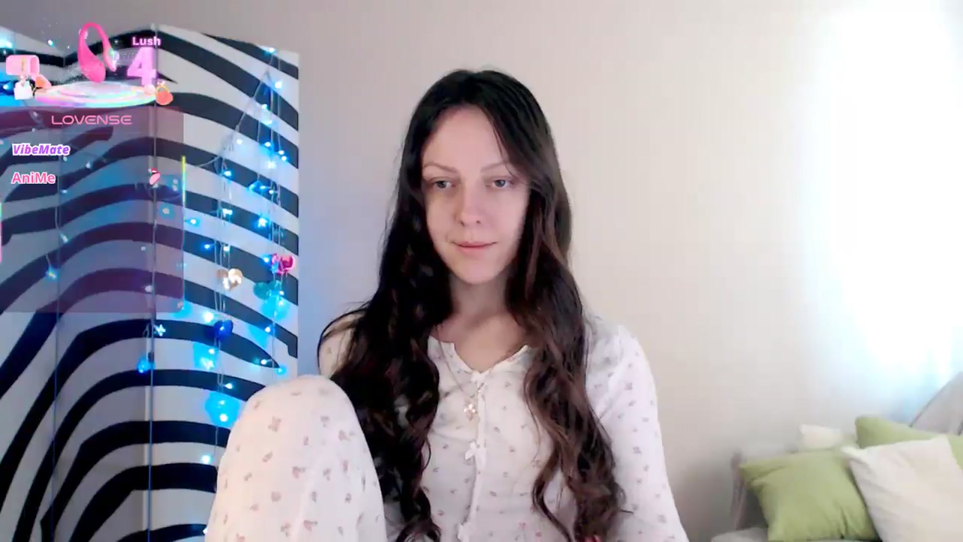 Gallery image thumbnail from BareflySi's myfreecams stream on, 02/27/2026, 11:51 image 14 of 20