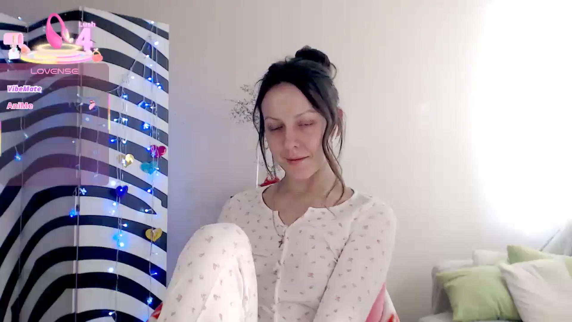 Gallery image thumbnail from BareflySi's myfreecams stream on, 02/27/2026, 14:55 image 7 of 20