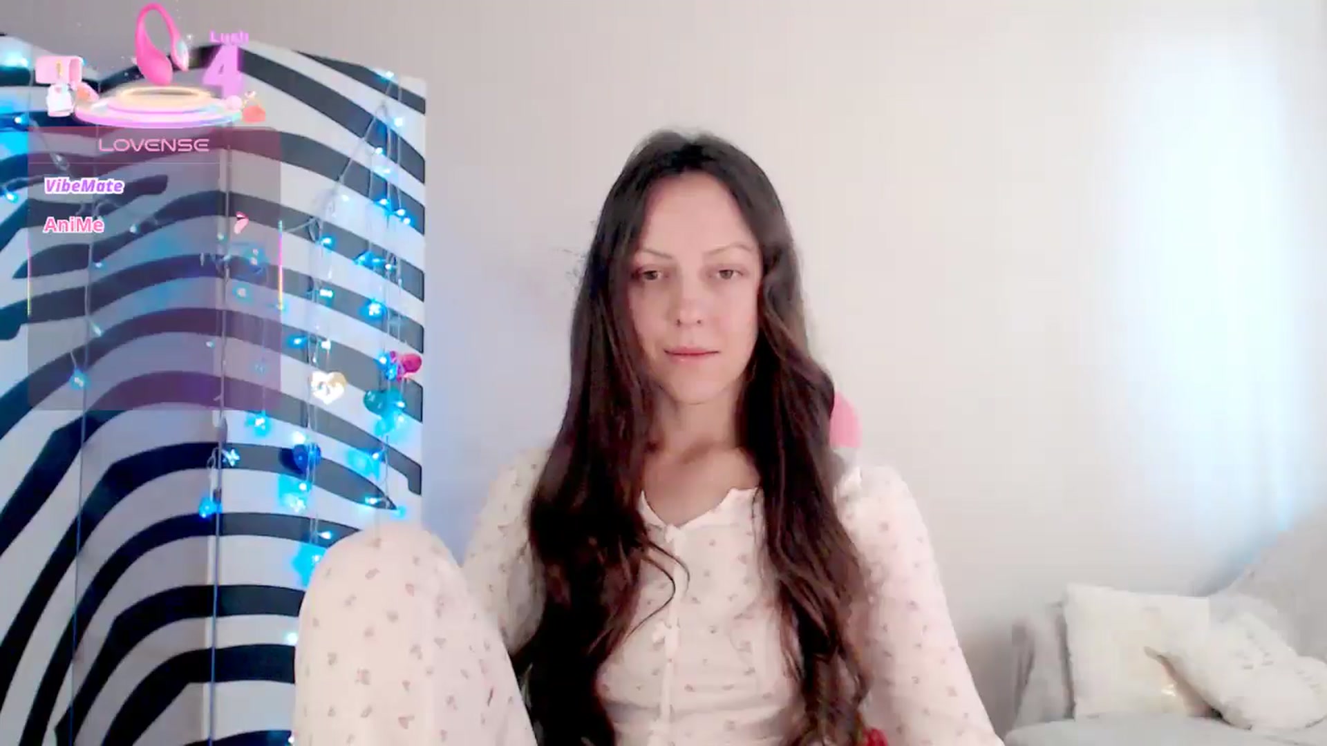 Gallery image thumbnail from BareflySi's myfreecams stream on, 03/10/2026, 10:00 image 15 of 20