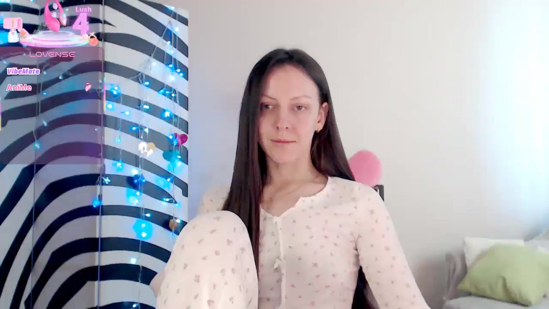 Gallery image thumbnail from BareflySi's myfreecams stream on, 03/11/2026, 11:28 image 5 of 20