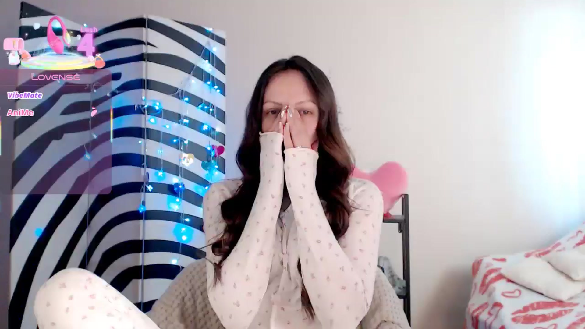 Gallery image thumbnail from BareflySi's myfreecams stream on, 03/12/2026, 11:19 image 8 of 20