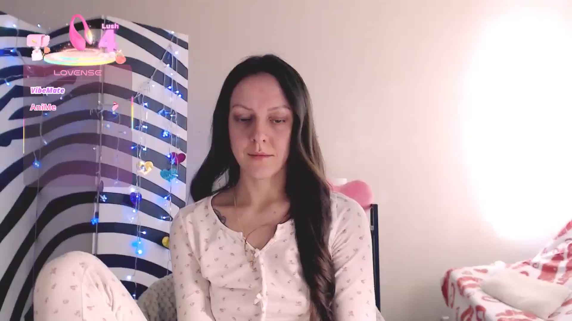 Gallery image thumbnail from BareflySi's myfreecams stream on, 03/12/2026, 14:30 image 10 of 20