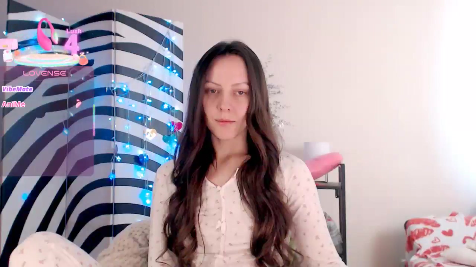 Gallery image thumbnail from BareflySi's myfreecams stream on, 03/14/2026, 11:13 image 13 of 20