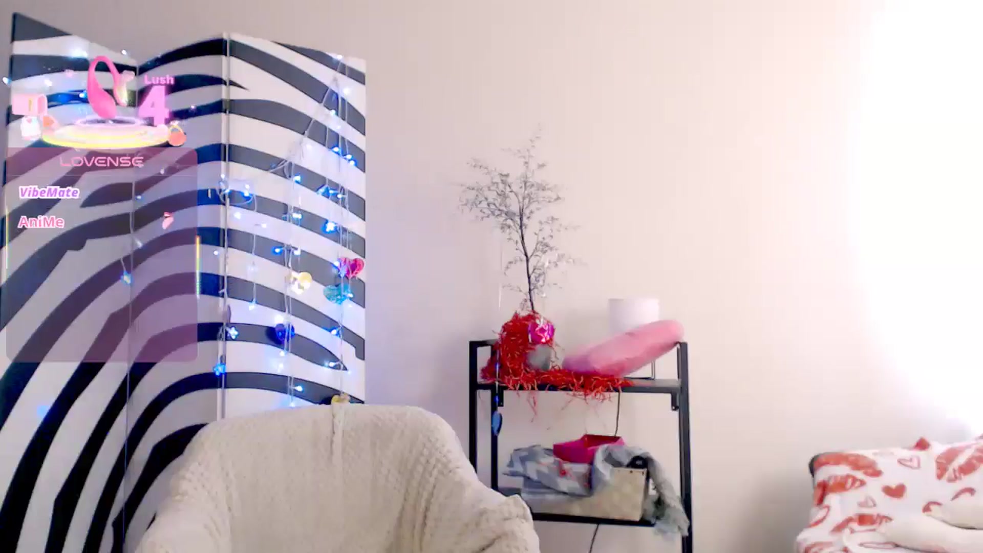 Gallery image thumbnail from BareflySi's myfreecams stream on, 03/15/2026, 14:14 image 6 of 20