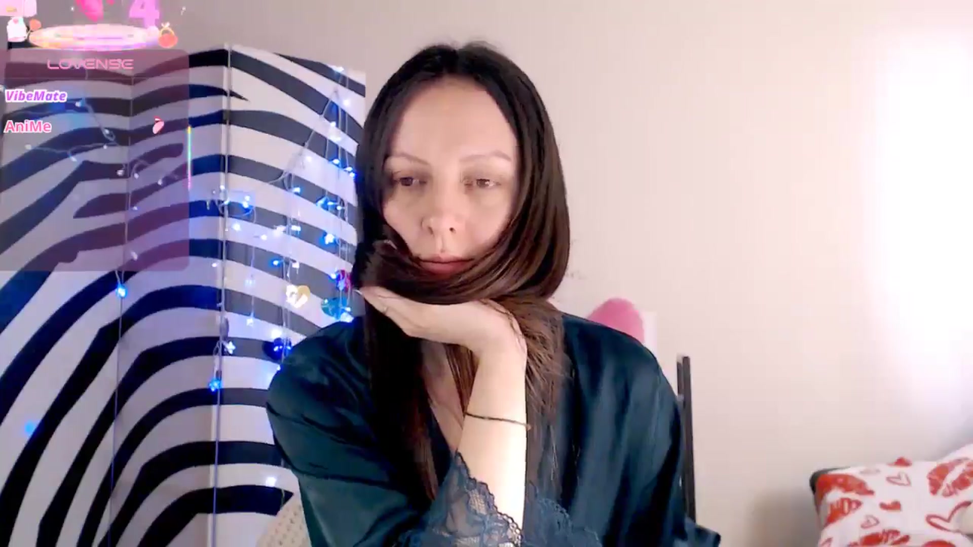 Gallery image thumbnail from BareflySi's myfreecams stream on, 03/17/2026, 11:13 image 18 of 20