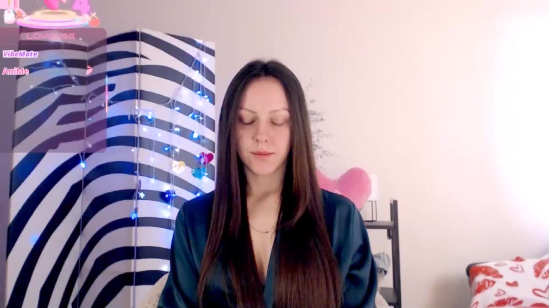 Gallery image thumbnail from BareflySi's myfreecams stream on, 03/17/2026, 11:13 image 2 of 20
