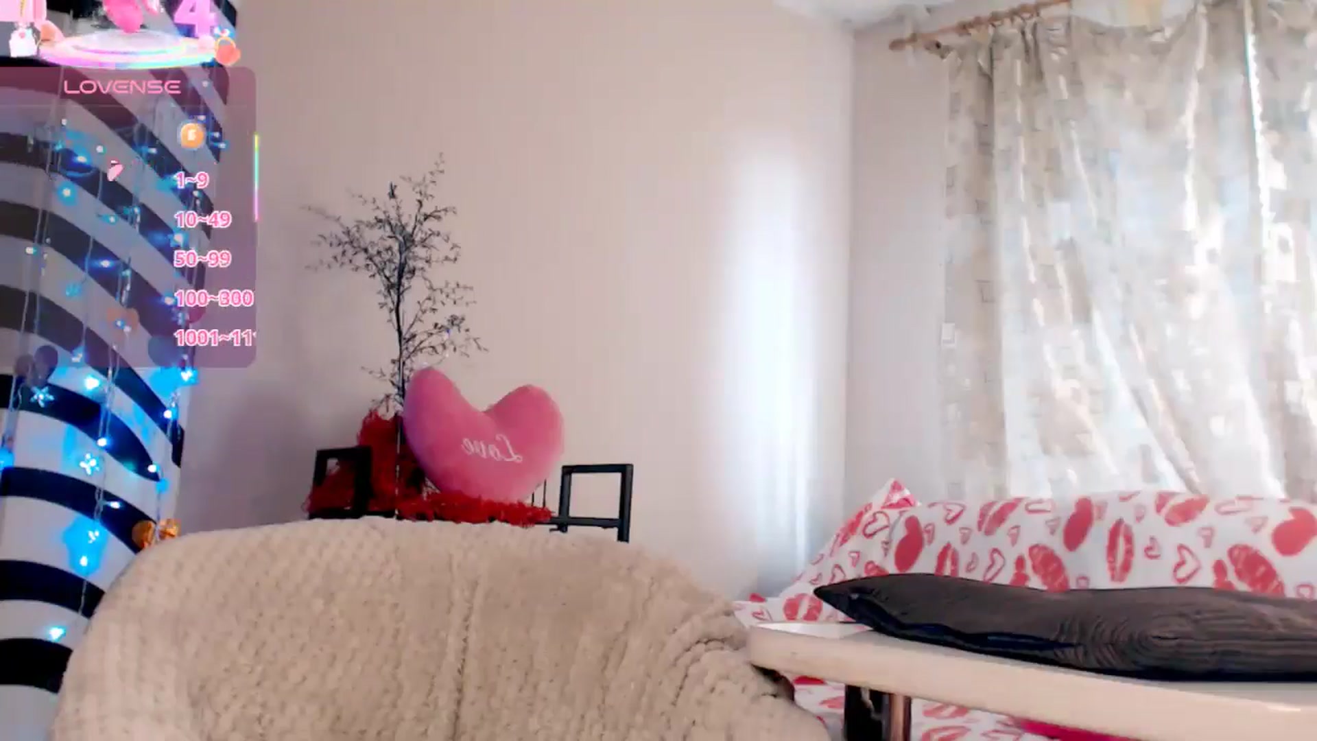 Gallery image thumbnail from BareflySi's myfreecams stream on, 03/17/2026, 13:06 image 11 of 20