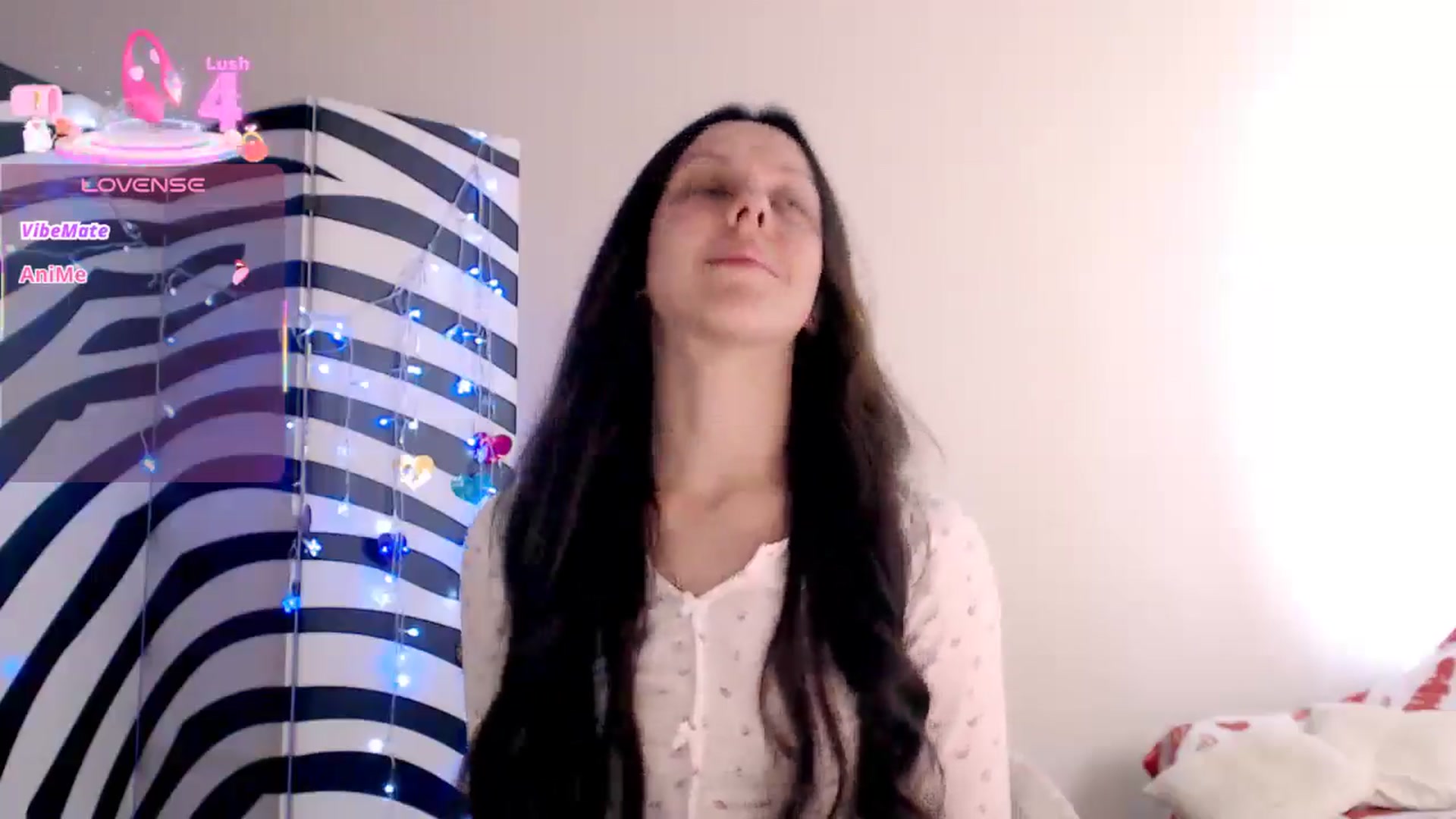 Gallery image thumbnail from BareflySi's myfreecams stream on, 03/19/2026, 12:15 image 10 of 20