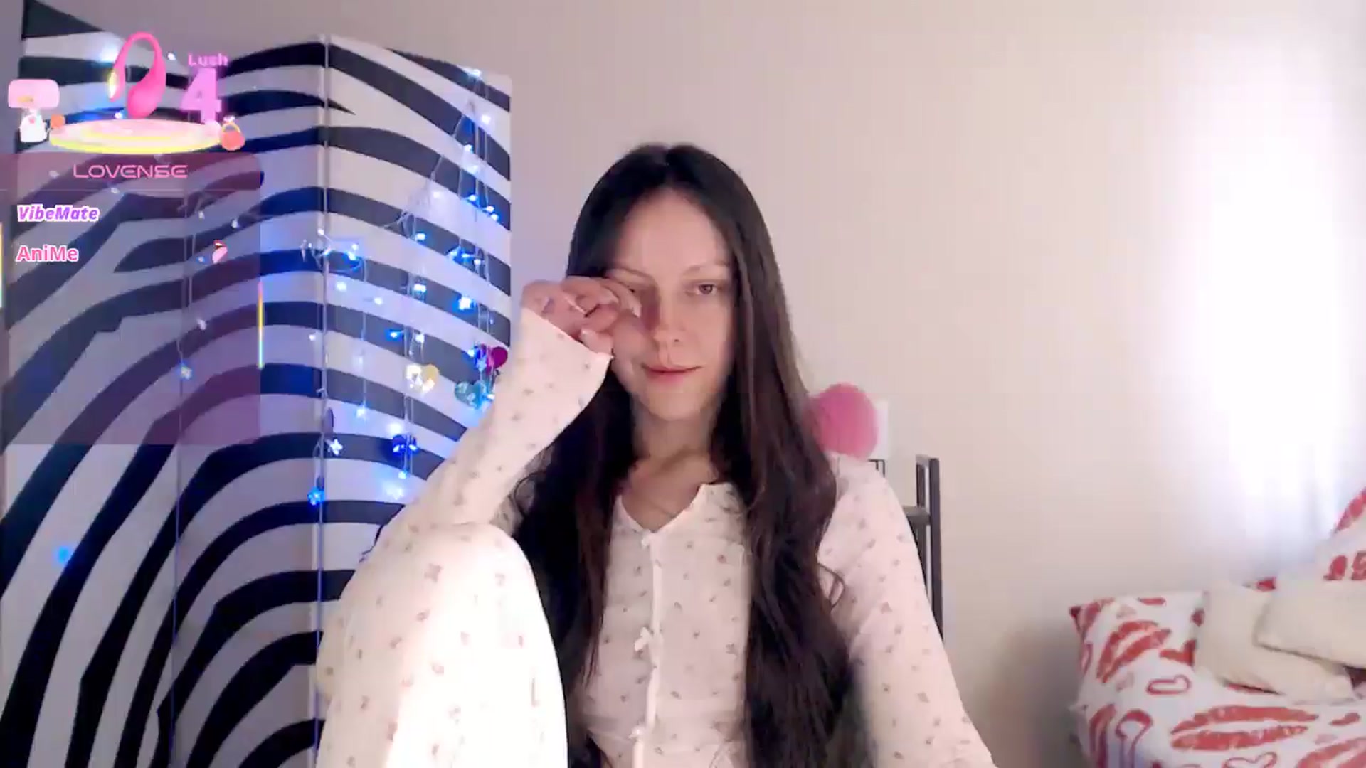 Gallery image thumbnail from BareflySi's myfreecams stream on, 03/20/2026, 12:06 image 10 of 20