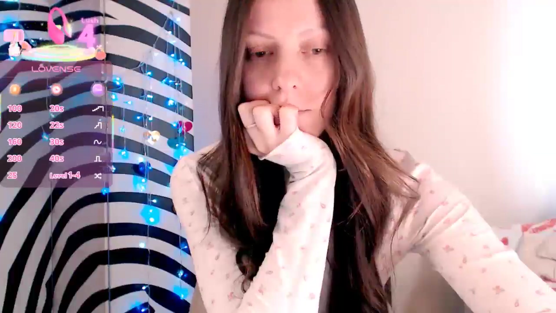 Gallery image thumbnail from BareflySi's myfreecams stream on, 03/21/2026, 10:32 image 16 of 20