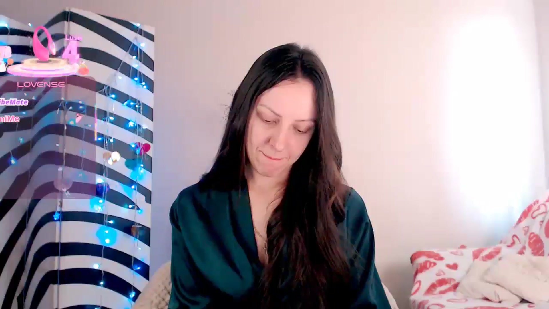 Gallery image thumbnail from BareflySi's myfreecams stream on, 03/22/2026, 11:13 image 17 of 20