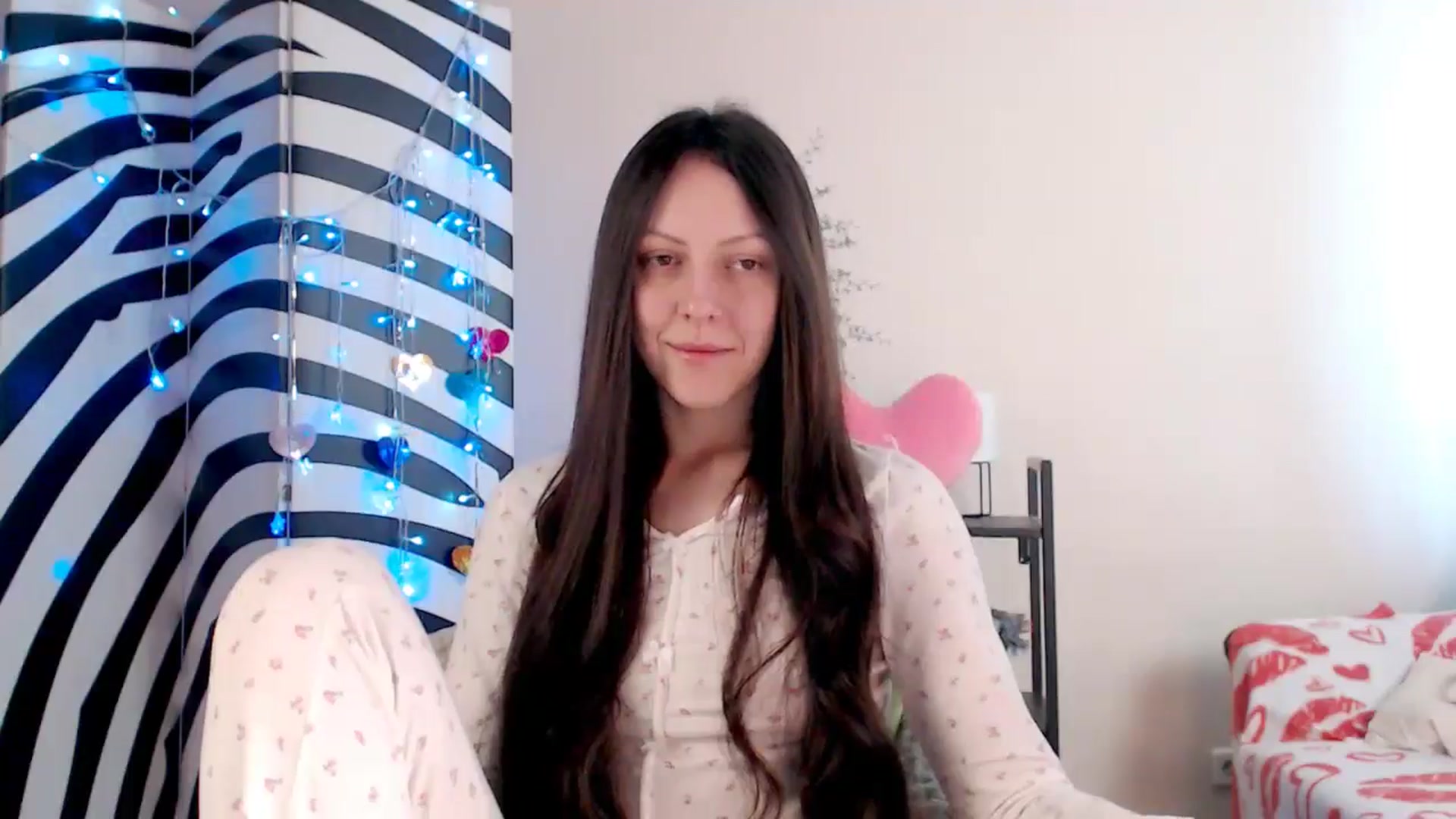 Gallery image thumbnail from BareflySi's myfreecams stream on, 03/23/2026, 11:22 image 2 of 20