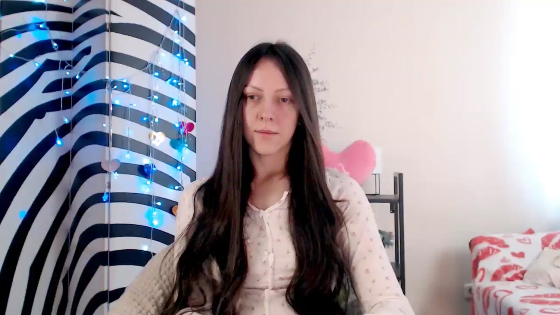 Gallery image thumbnail from BareflySi's myfreecams stream on, 03/23/2026, 11:22 image 19 of 20