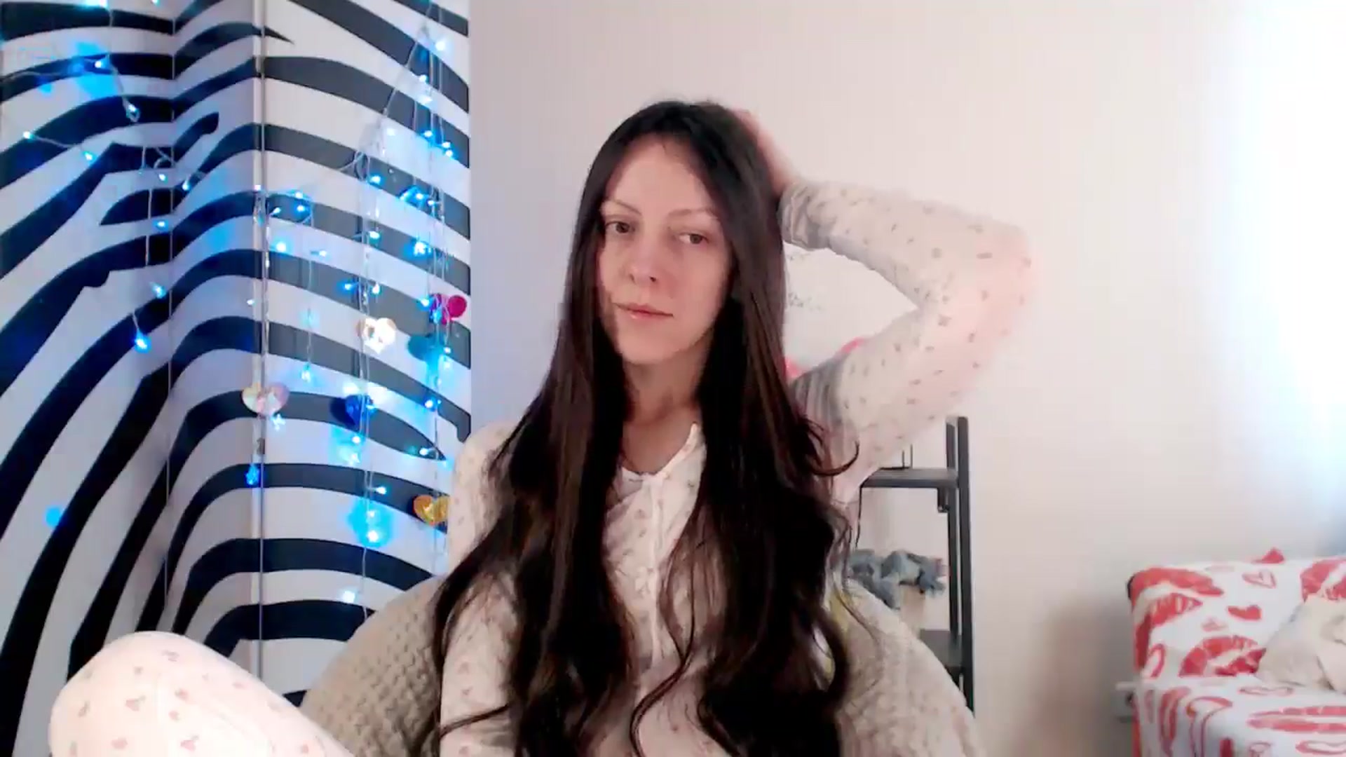Gallery image thumbnail from BareflySi's myfreecams stream on, 03/23/2026, 11:22 image 10 of 20