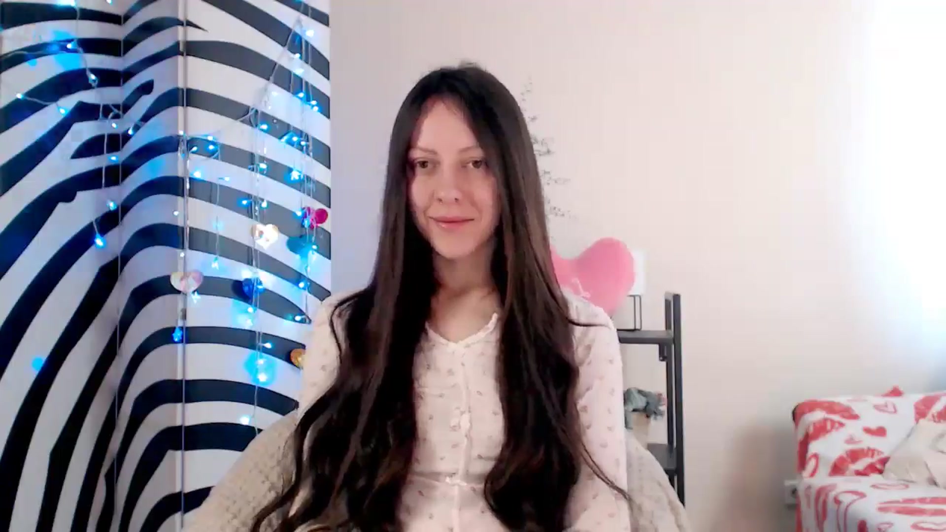 Gallery image thumbnail from BareflySi's myfreecams stream on, 03/23/2026, 11:22 image 16 of 20