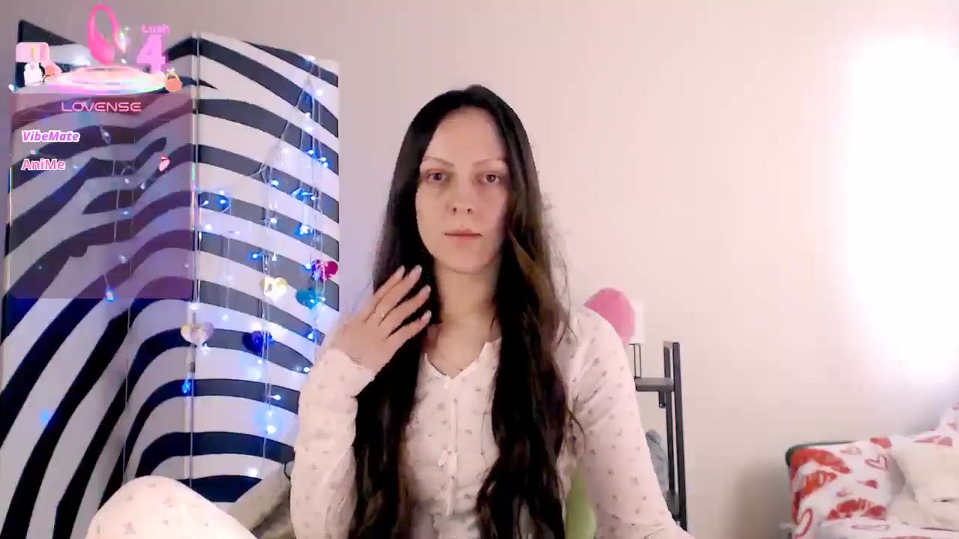 Gallery image thumbnail from BareflySi's myfreecams stream on, 03/28/2026, 13:15 image 10 of 20