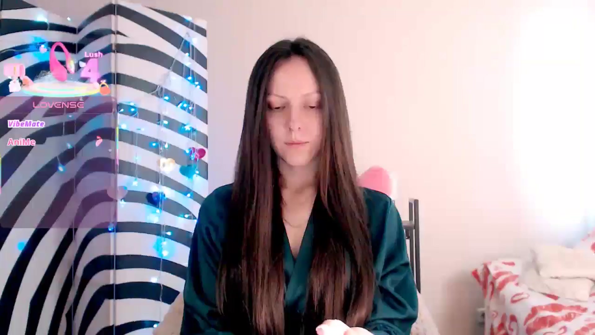 Gallery image thumbnail from BareflySi's myfreecams stream on, 03/29/2026, 10:15 image 15 of 20