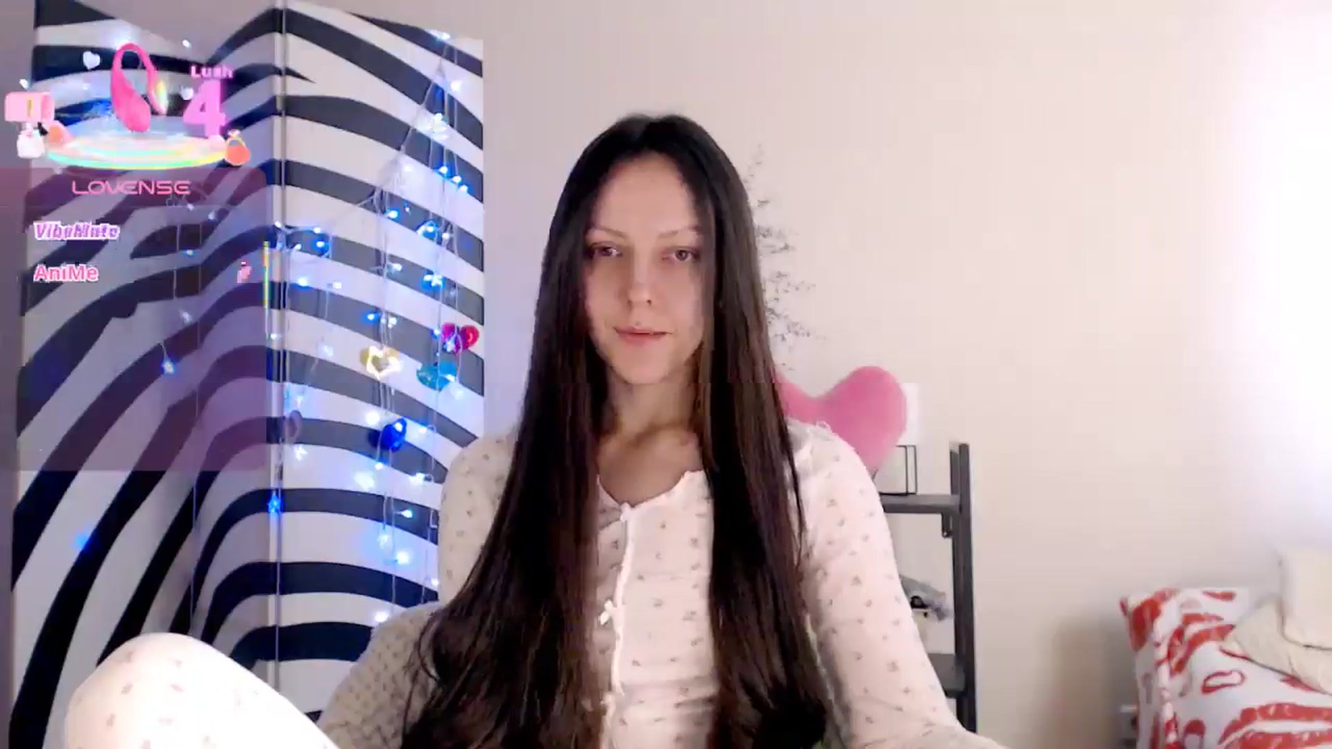 Gallery image thumbnail from BareflySi's myfreecams stream on, 03/31/2026, 10:01 image 11 of 20