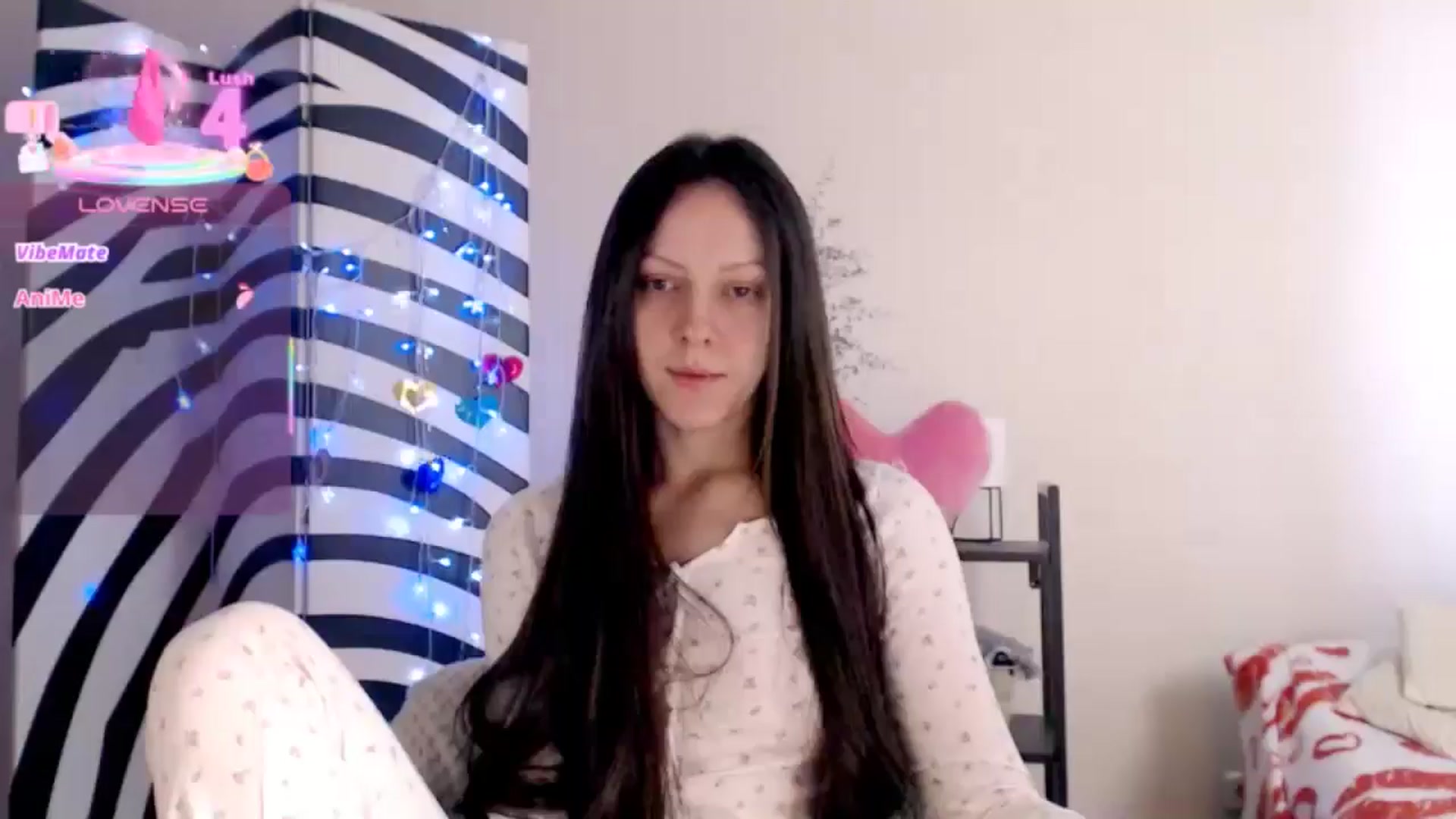 Gallery image thumbnail from BareflySi's myfreecams stream on, 03/31/2026, 10:01 image 14 of 20