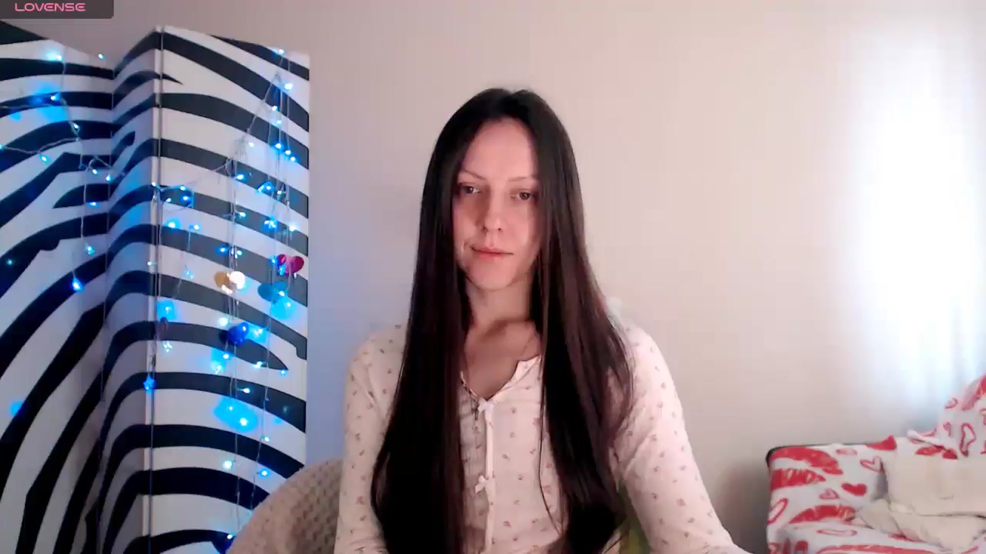 Gallery image thumbnail from BareflySi's myfreecams stream on, 04/01/2026, 10:28 image 1 of 20