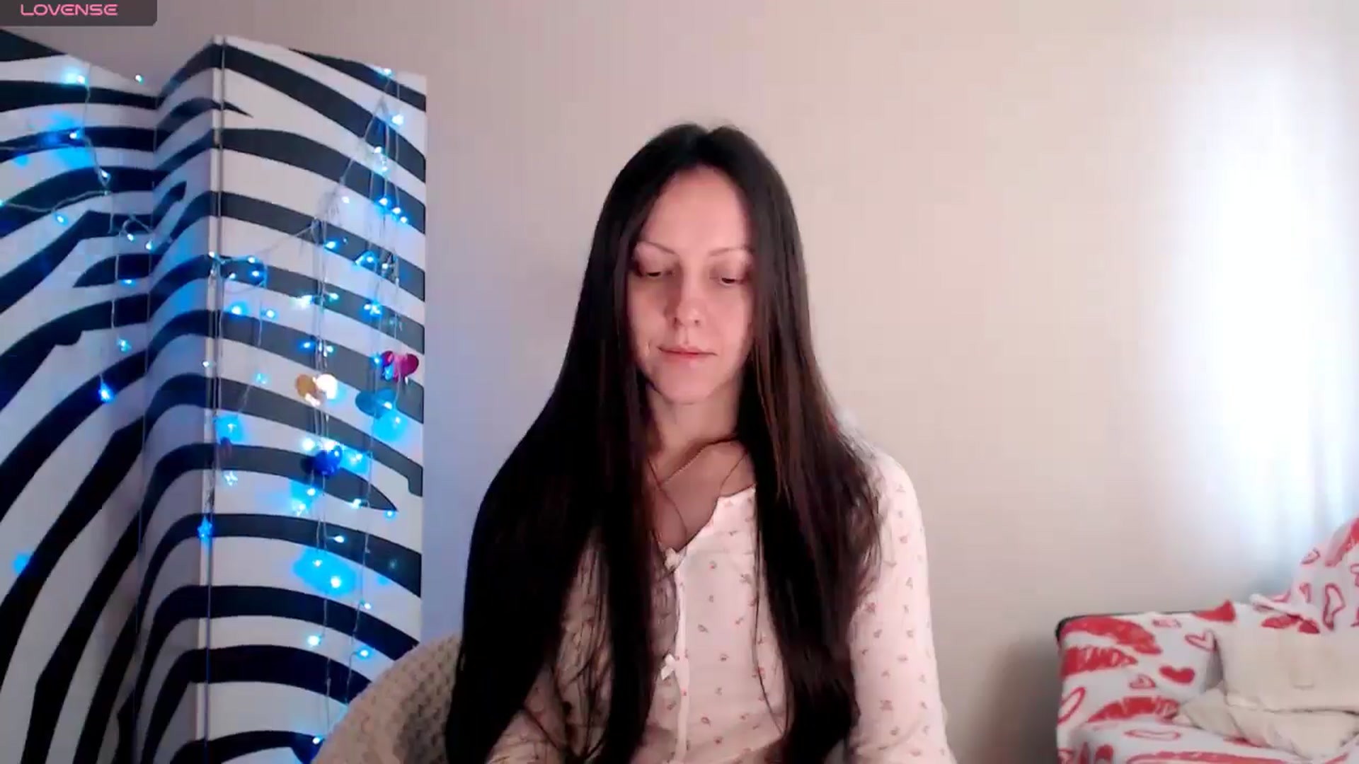 Gallery image thumbnail from BareflySi's myfreecams stream on, 04/01/2026, 10:28 image 2 of 20