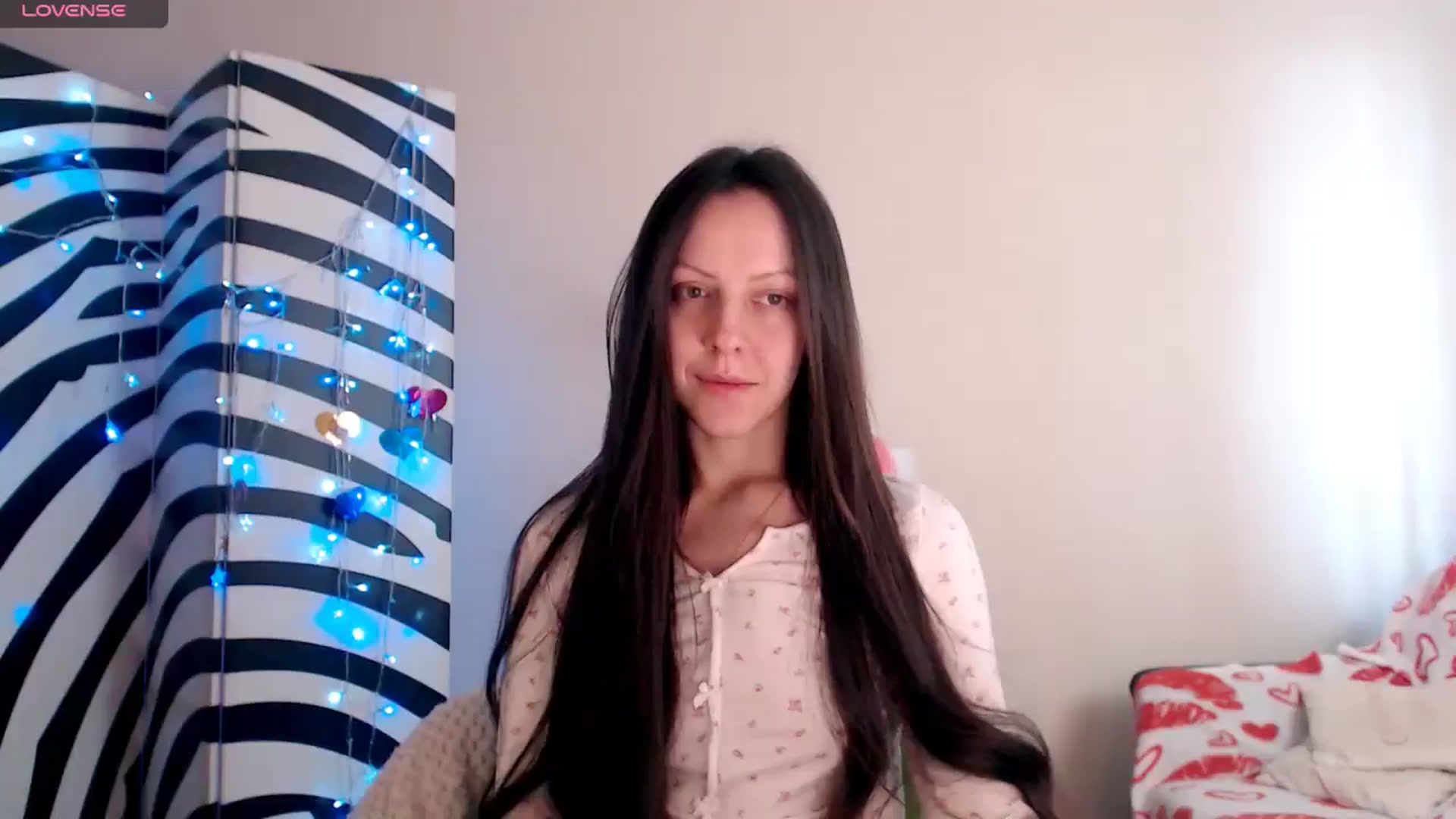 Gallery image thumbnail from BareflySi's myfreecams stream on, 04/01/2026, 10:28 image 10 of 20