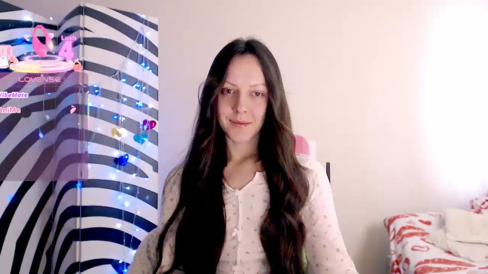 Gallery image thumbnail from BareflySi's myfreecams stream on, 04/02/2026, 10:33 image 15 of 20