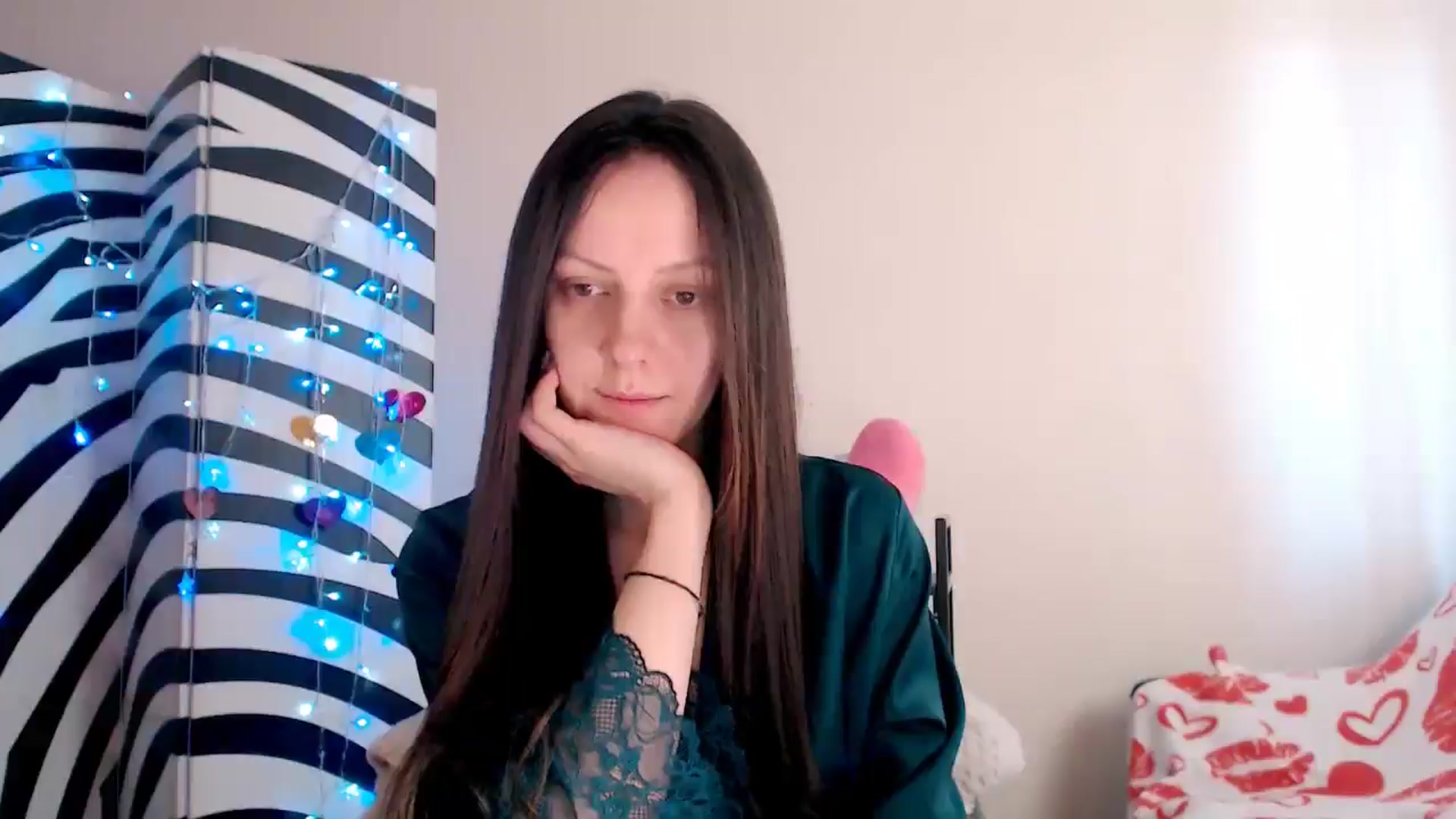 Gallery image thumbnail from BareflySi's myfreecams stream on, 04/05/2026, 09:26 image 18 of 20