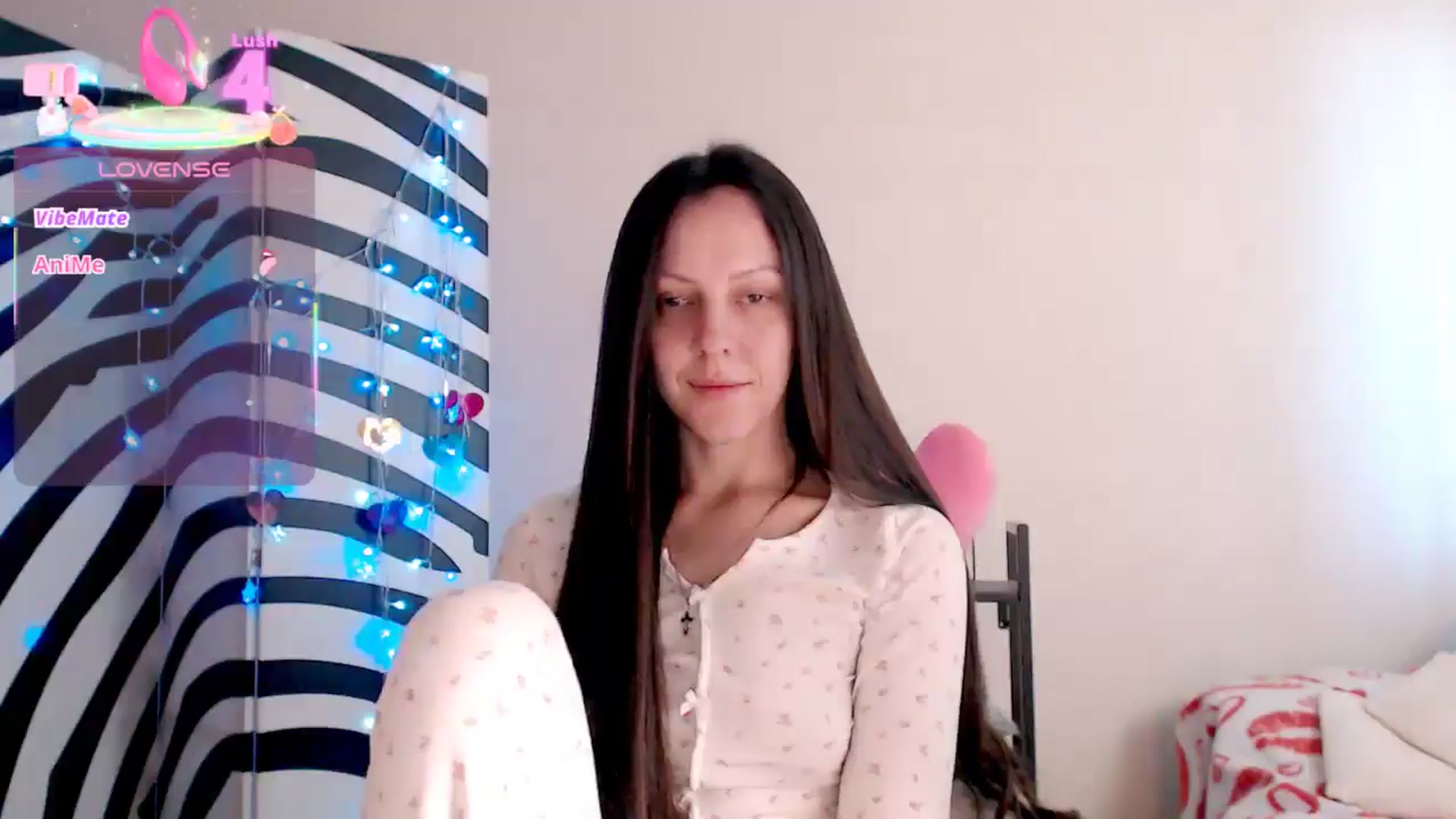 Gallery image thumbnail from BareflySi's myfreecams stream on, 04/06/2026, 10:37 image 9 of 20