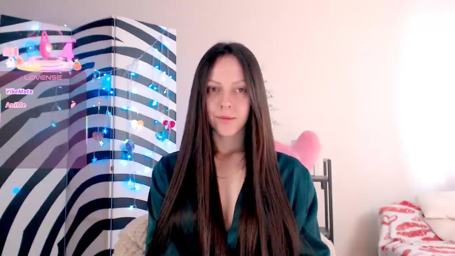 Gallery image thumbnail from BareflySi's myfreecams stream on, 04/08/2026, 10:02 image 3 of 20
